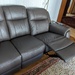 Ledercouch mit Relaxfunktion  - Bild 1