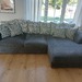 Sofa Ecksofa in Grau mit Kissen im Landhausstil - Bild 2