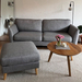 Graues Sofa mit Hocker  - Bild 1