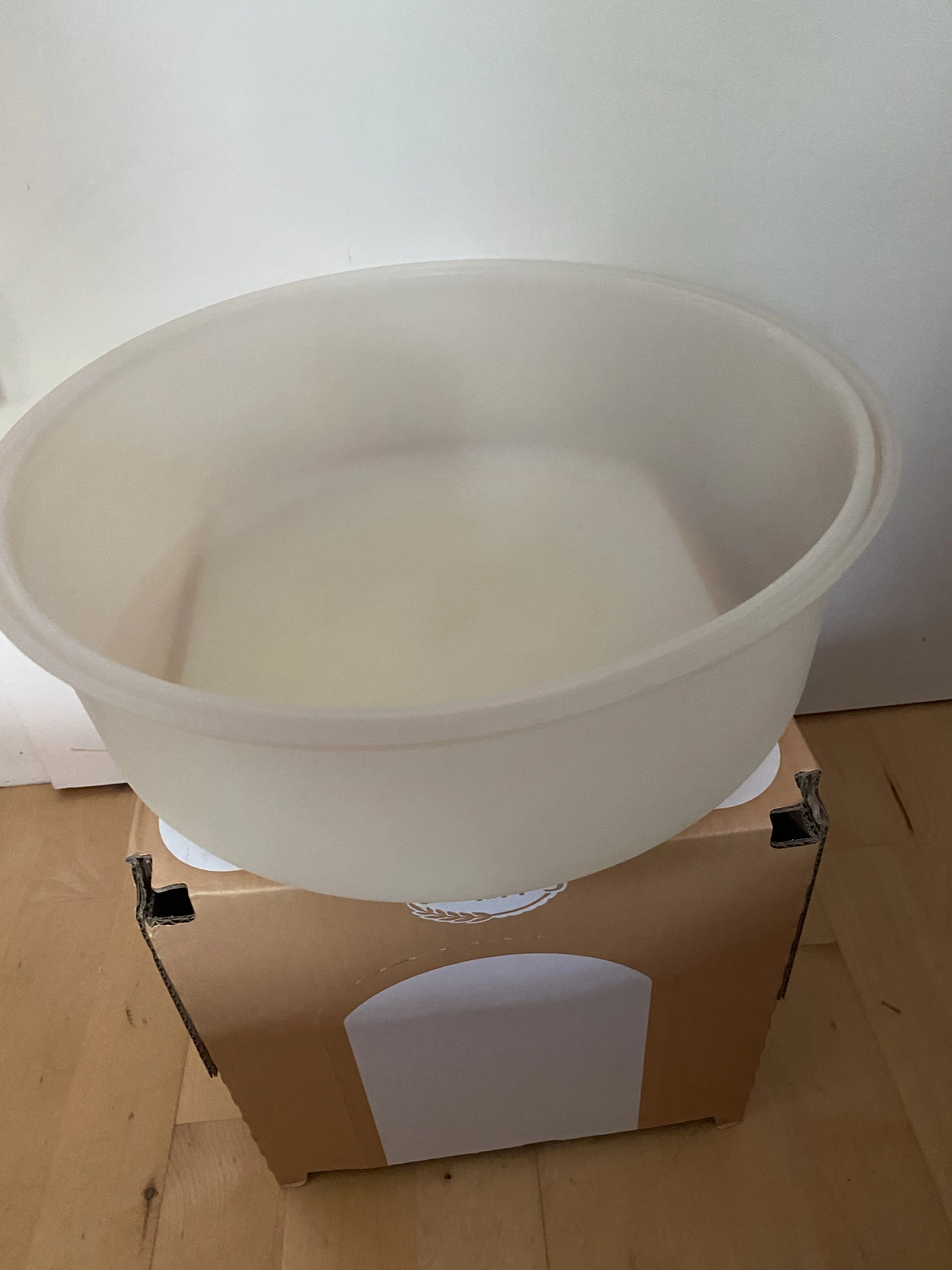 Tupperware 2