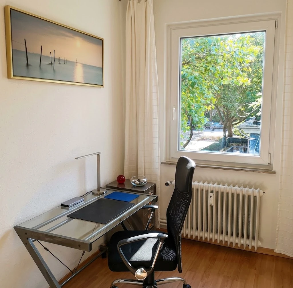 Büro mit Blick auf den Findorffmarkt