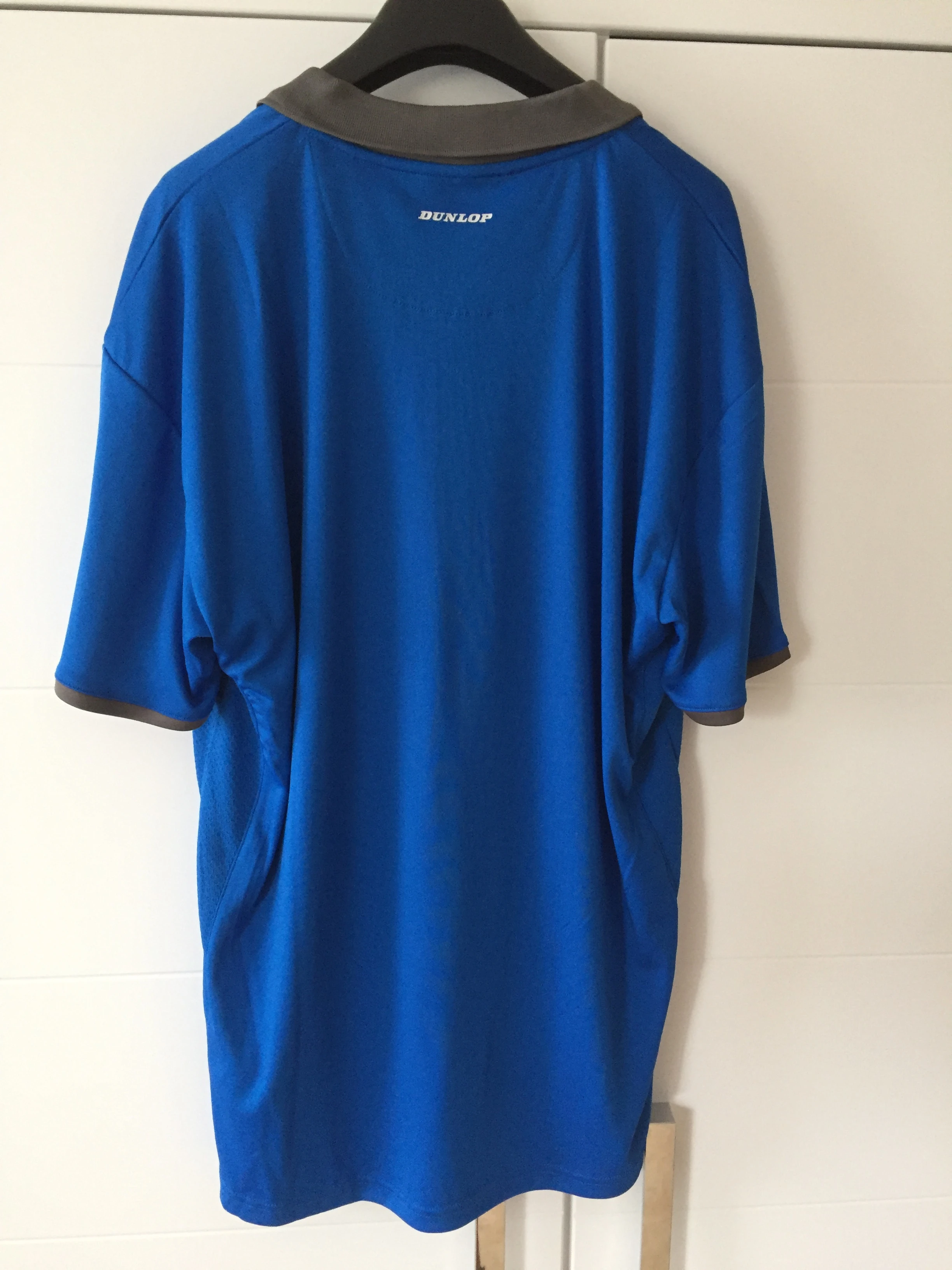 Sportbekleidung Poloshirt Dunlop Gr. L -NEU- 