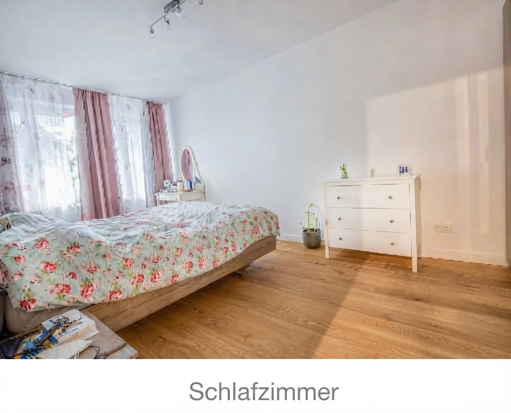 ruhiges , großes Schlafzimmer