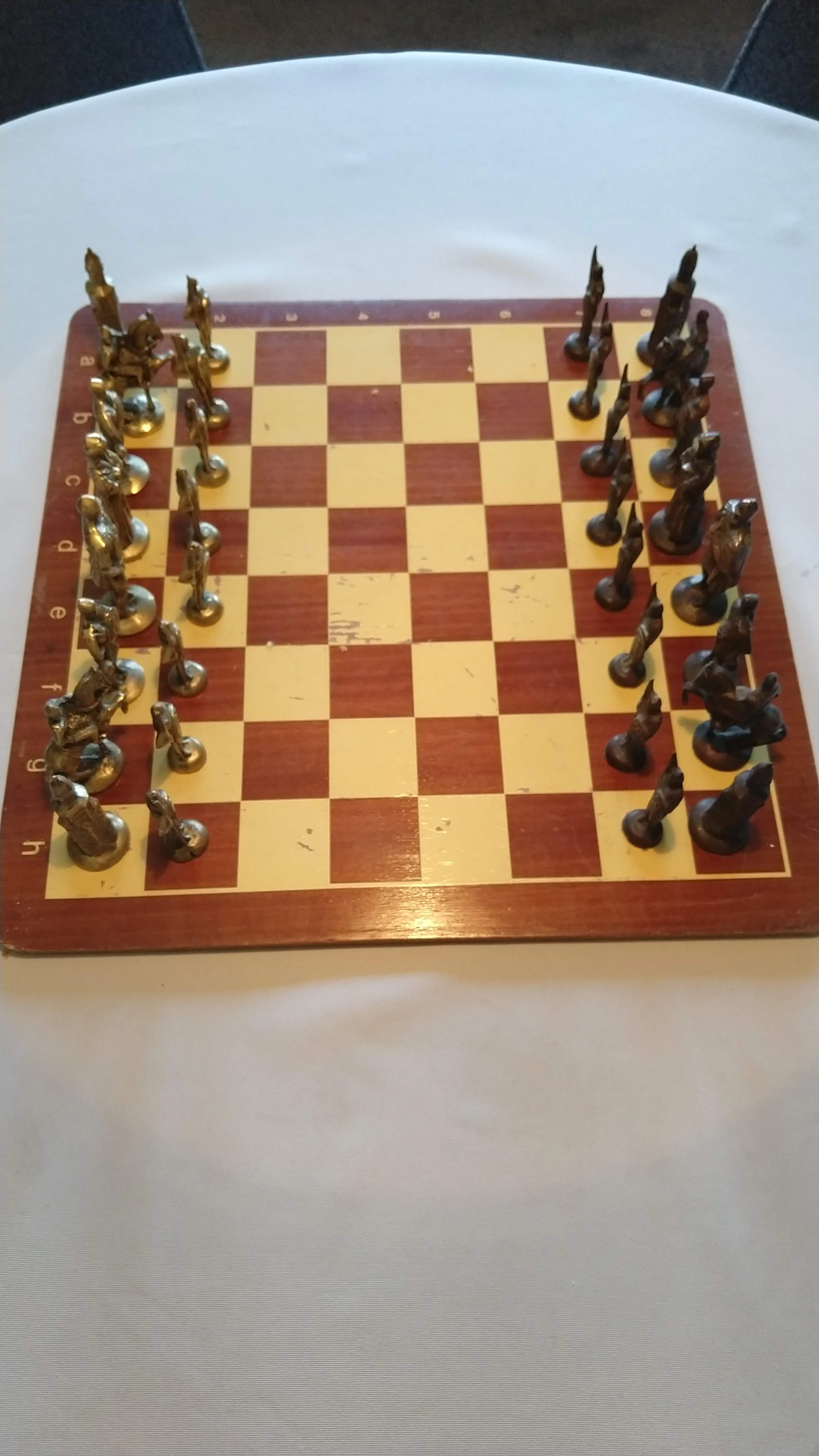 32 Messingfiguren