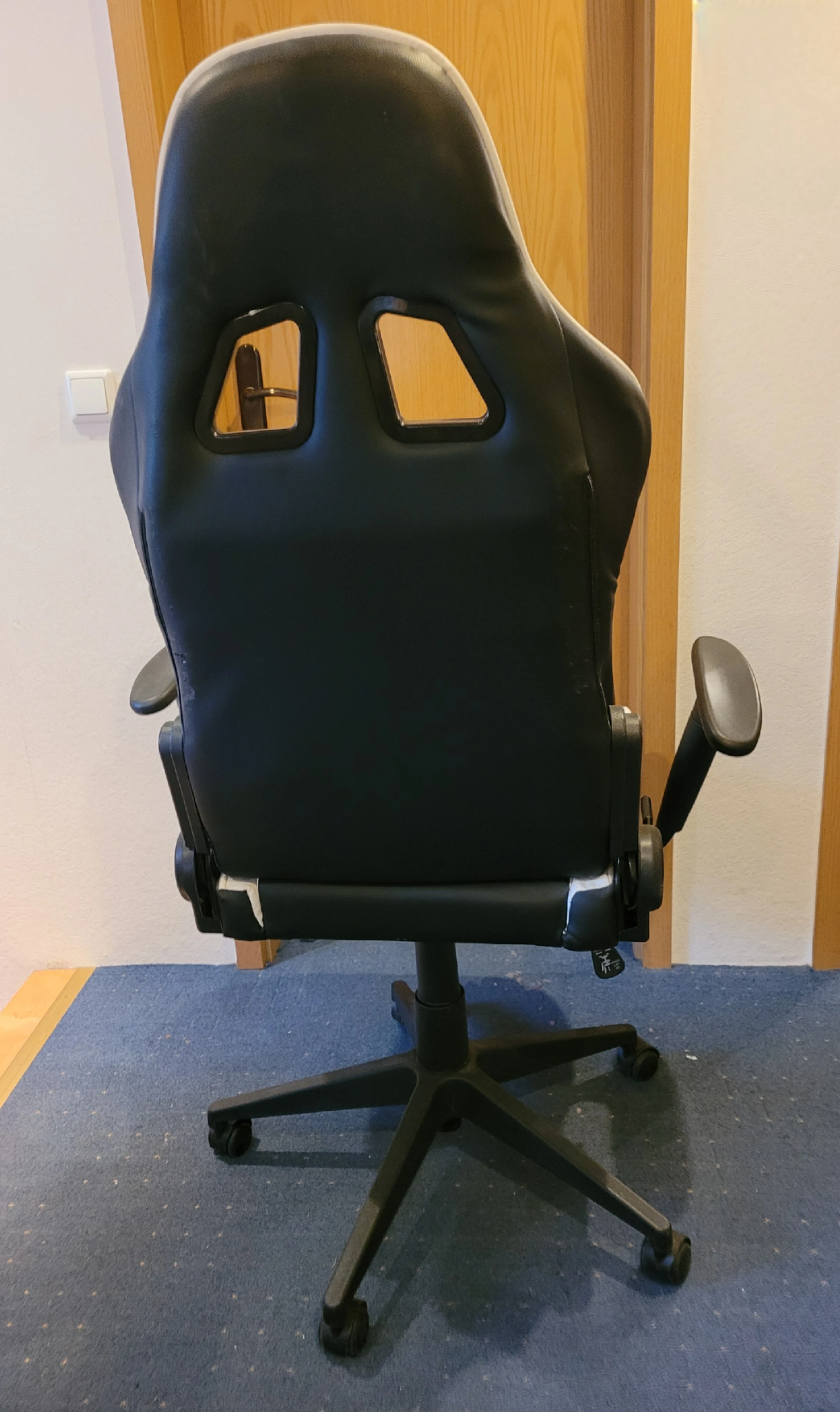Gaming-hinten