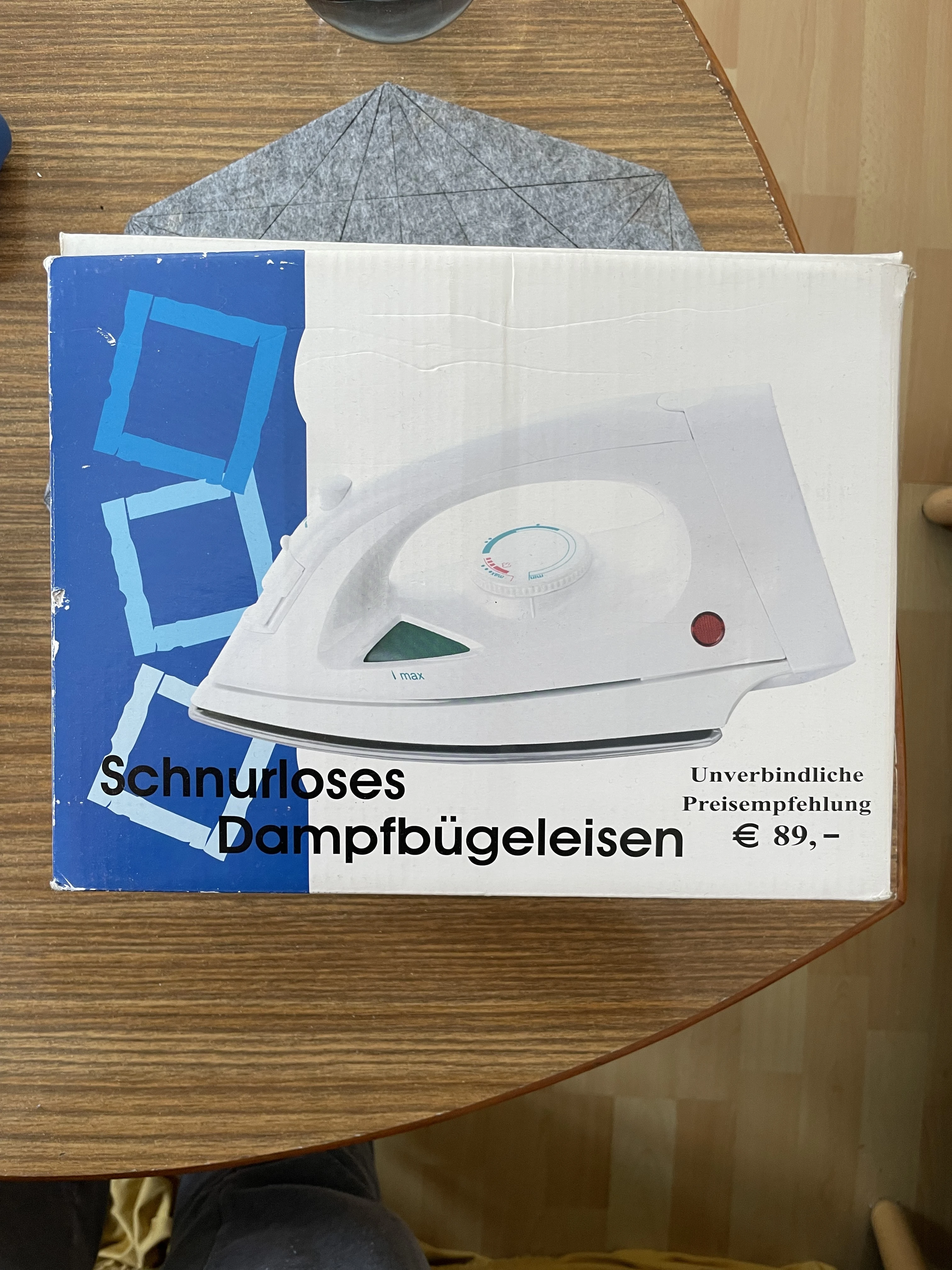 Bügeleisen Verpackung 