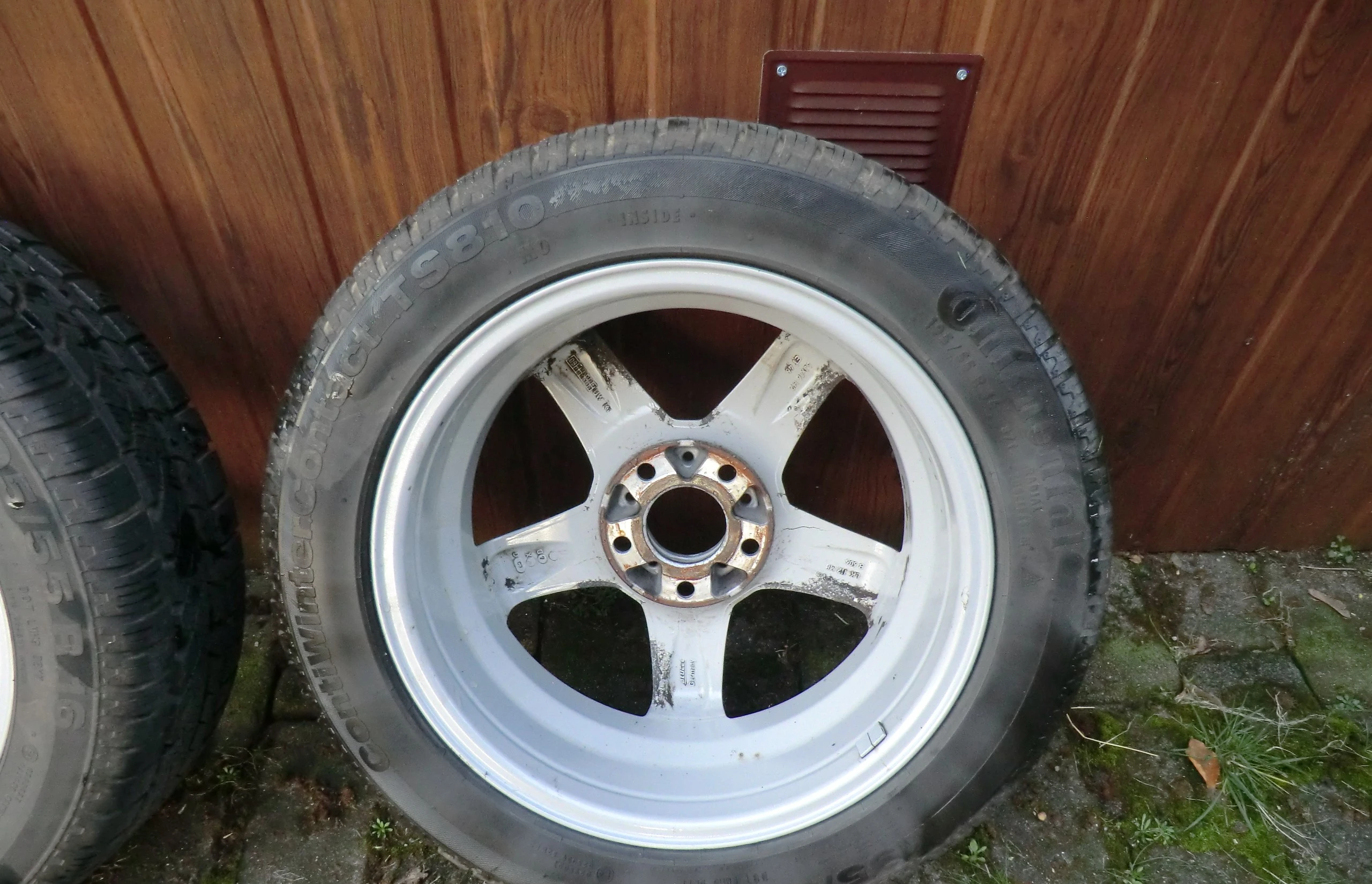 195 / 55 R 16