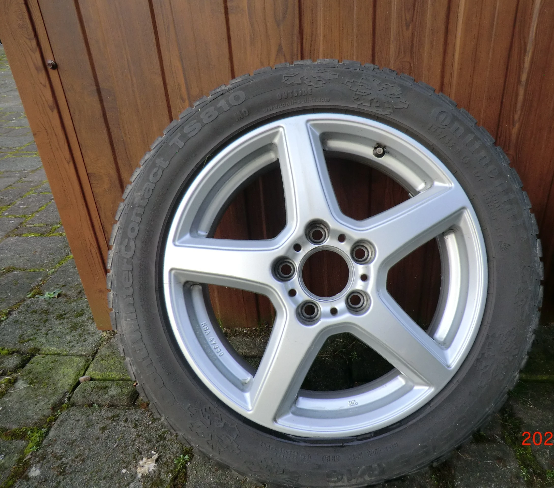 195 / 55 R 16