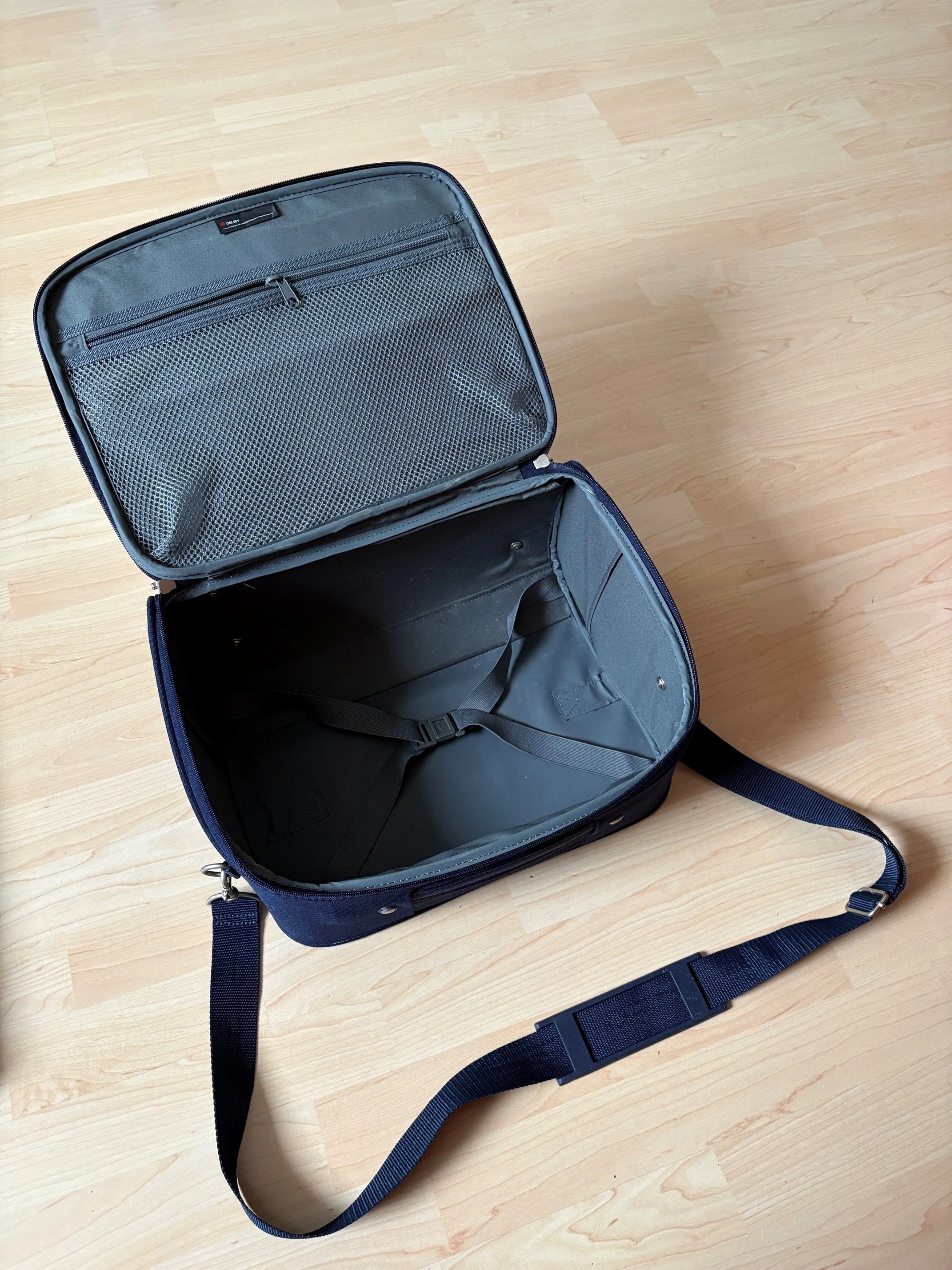 Delsey Paris Beautycase 