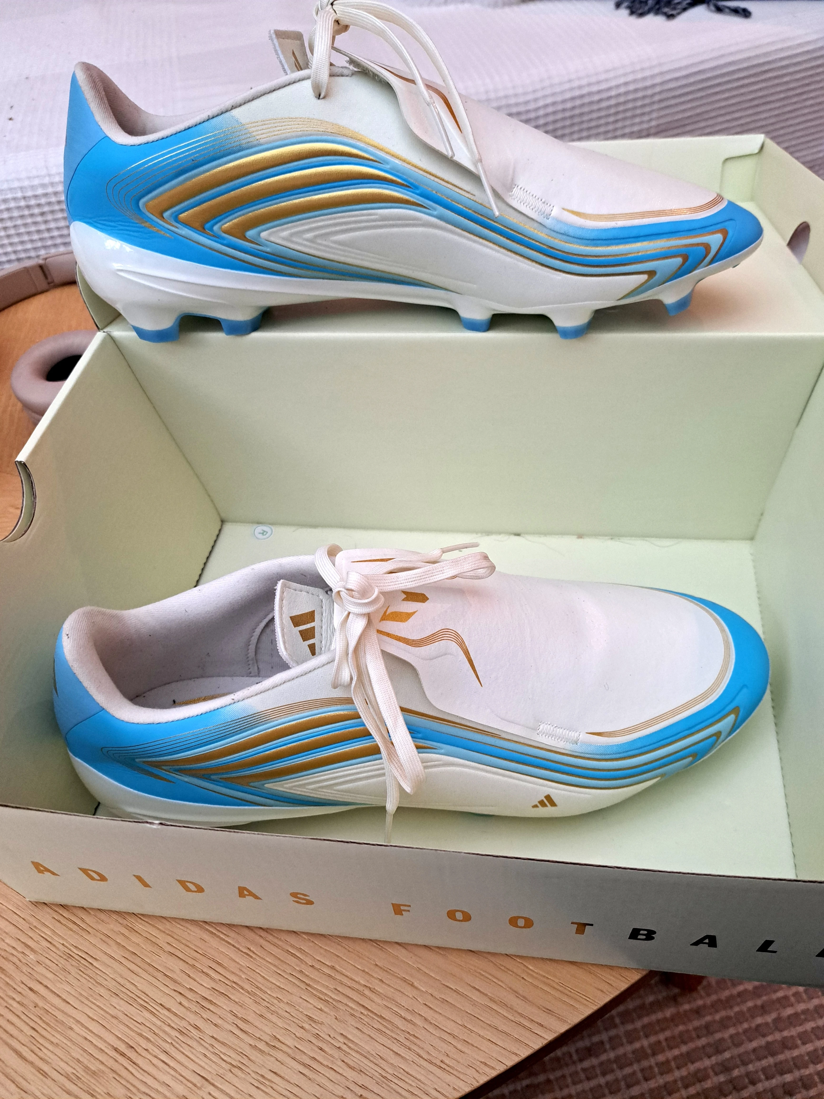 Fußballschuh Addidas F50 Messi League Größe 43 ein Drittel