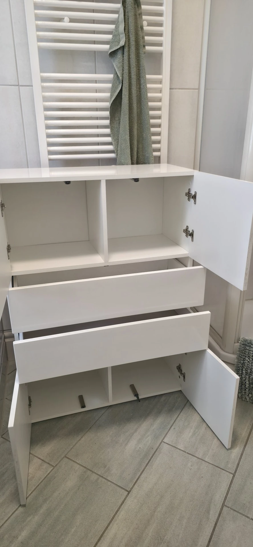 für das es in der neuen Wohnung keinen Platz mehr gibt