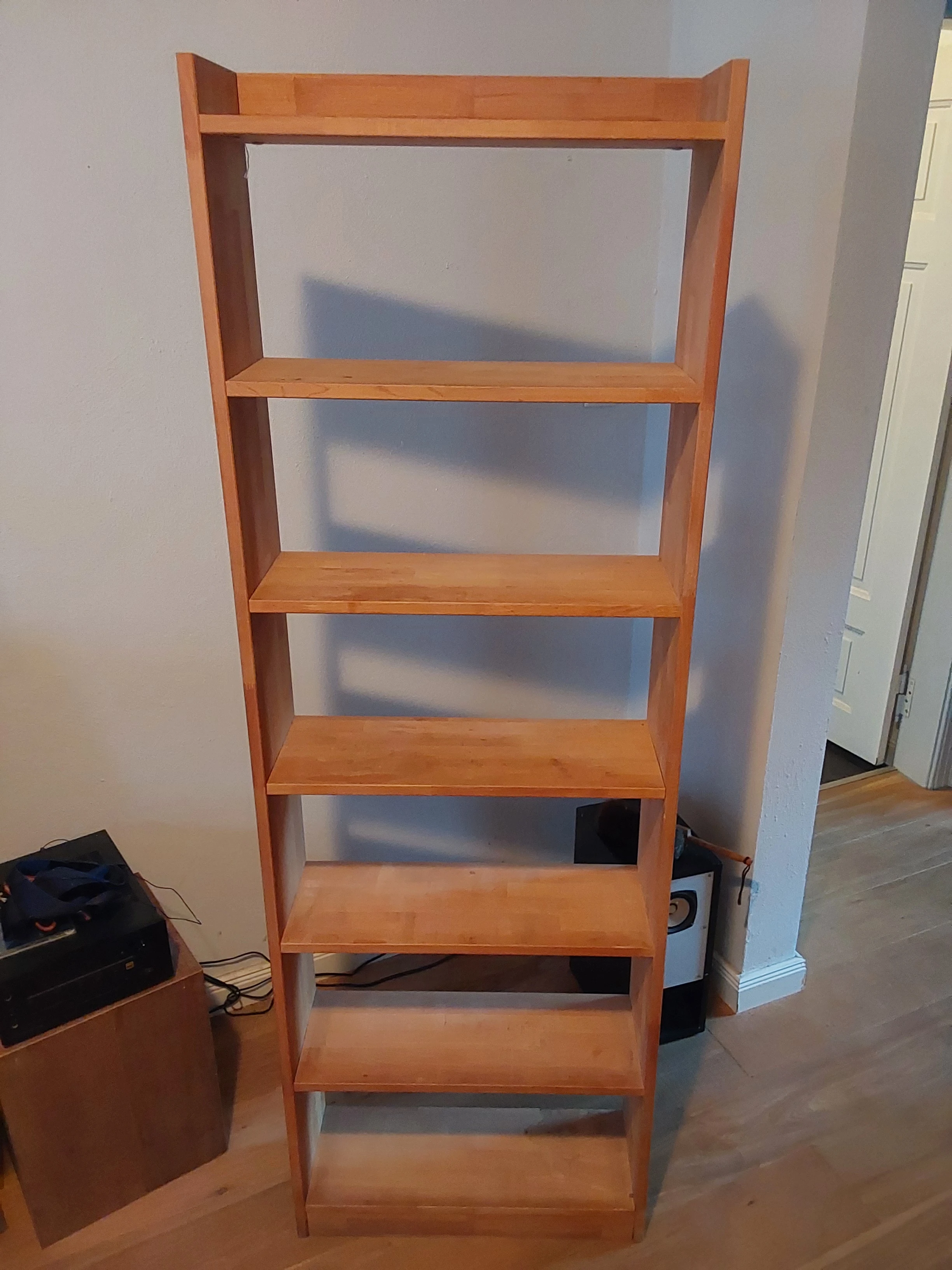 Bücherregal, 185 hoch, 50 breit, Echtholz Buche, gut erhalten