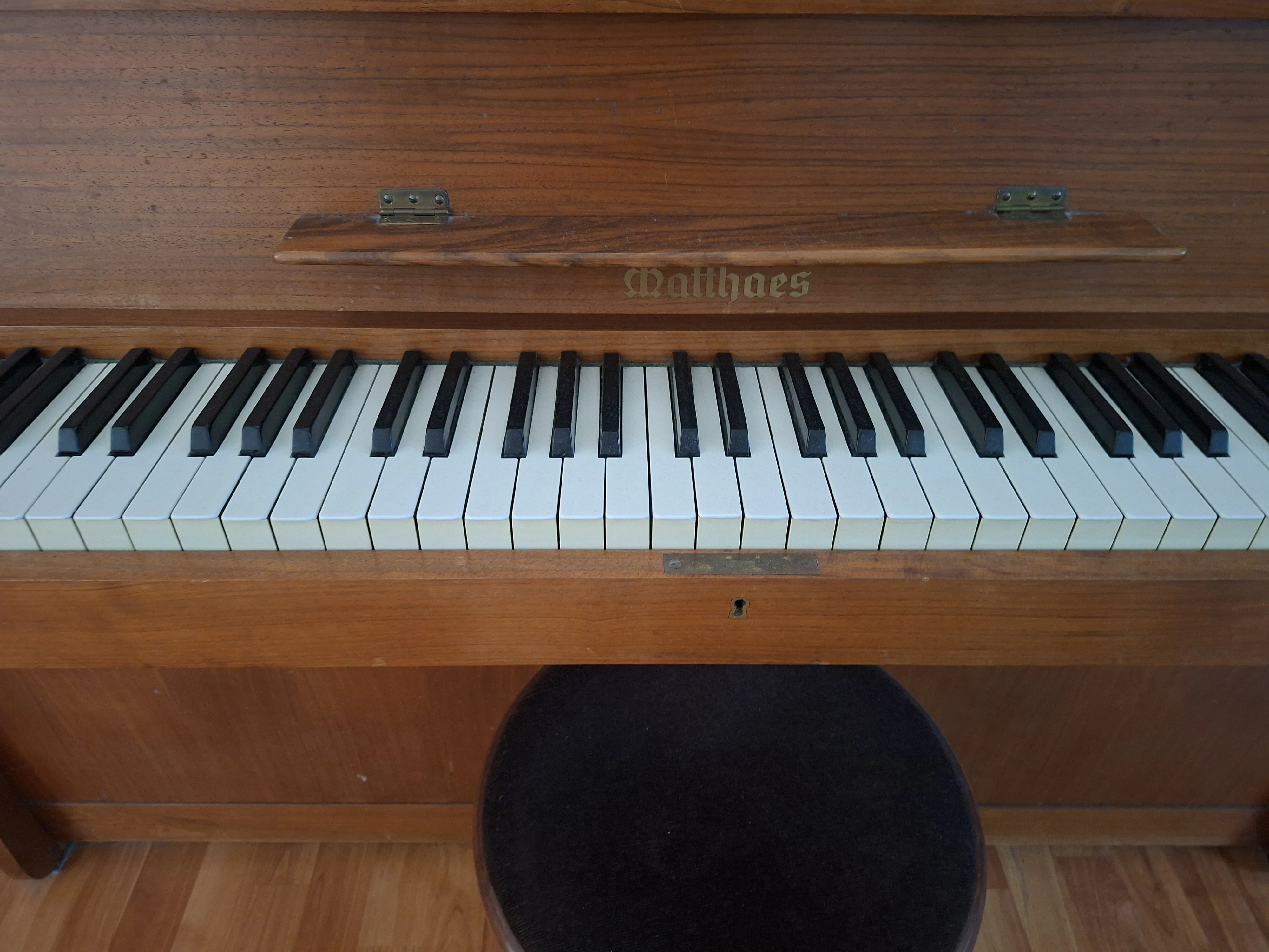 BILD 1