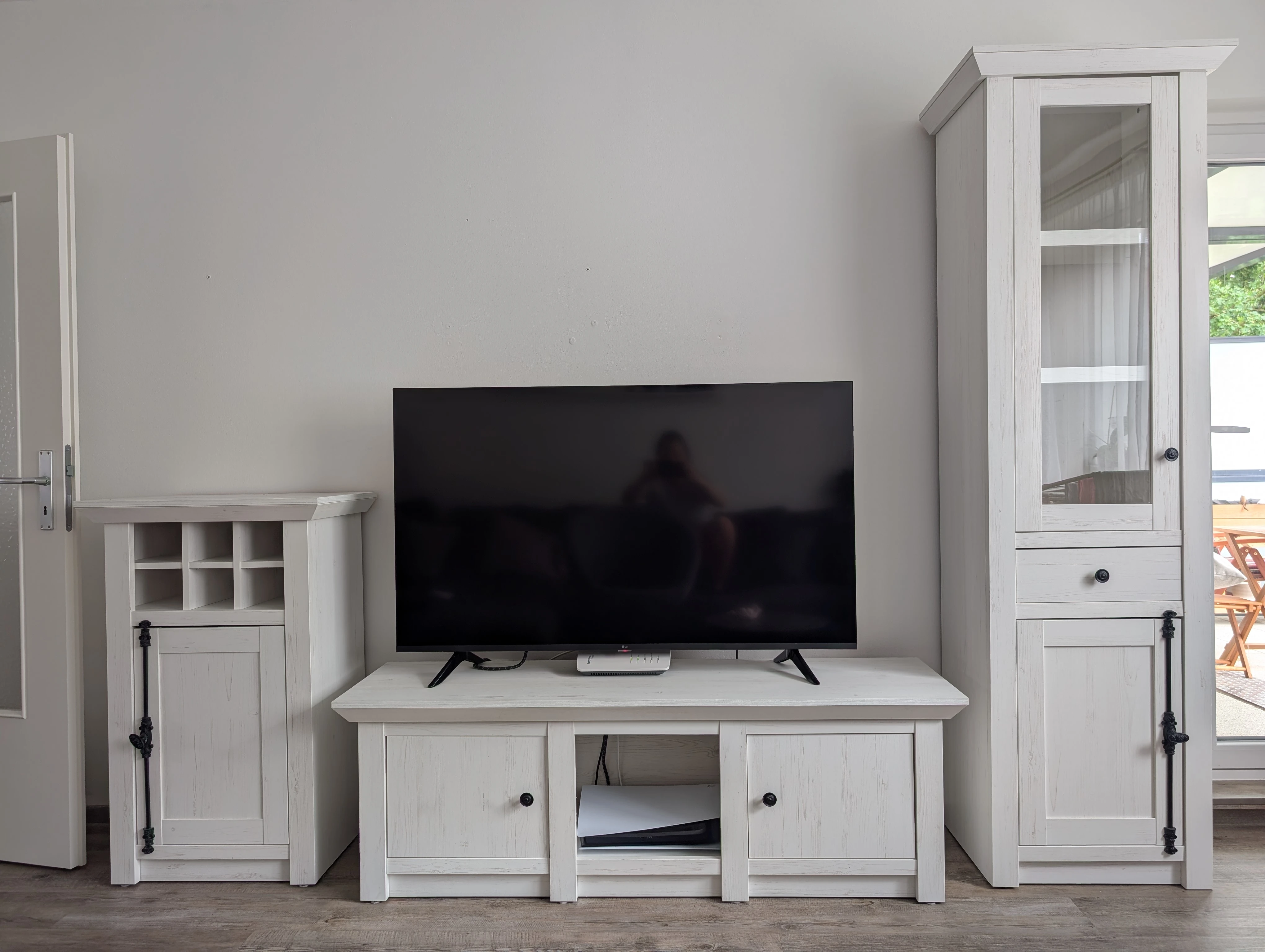TV Möbel (ohne Fernseher)