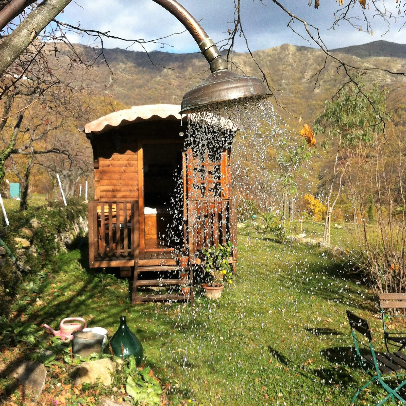 Außendusche im Garten ( zusätzlich )