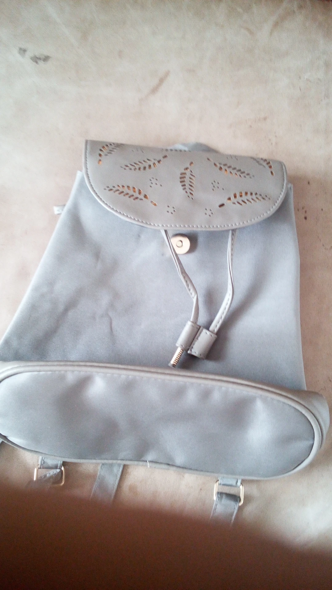 Rucksack neu