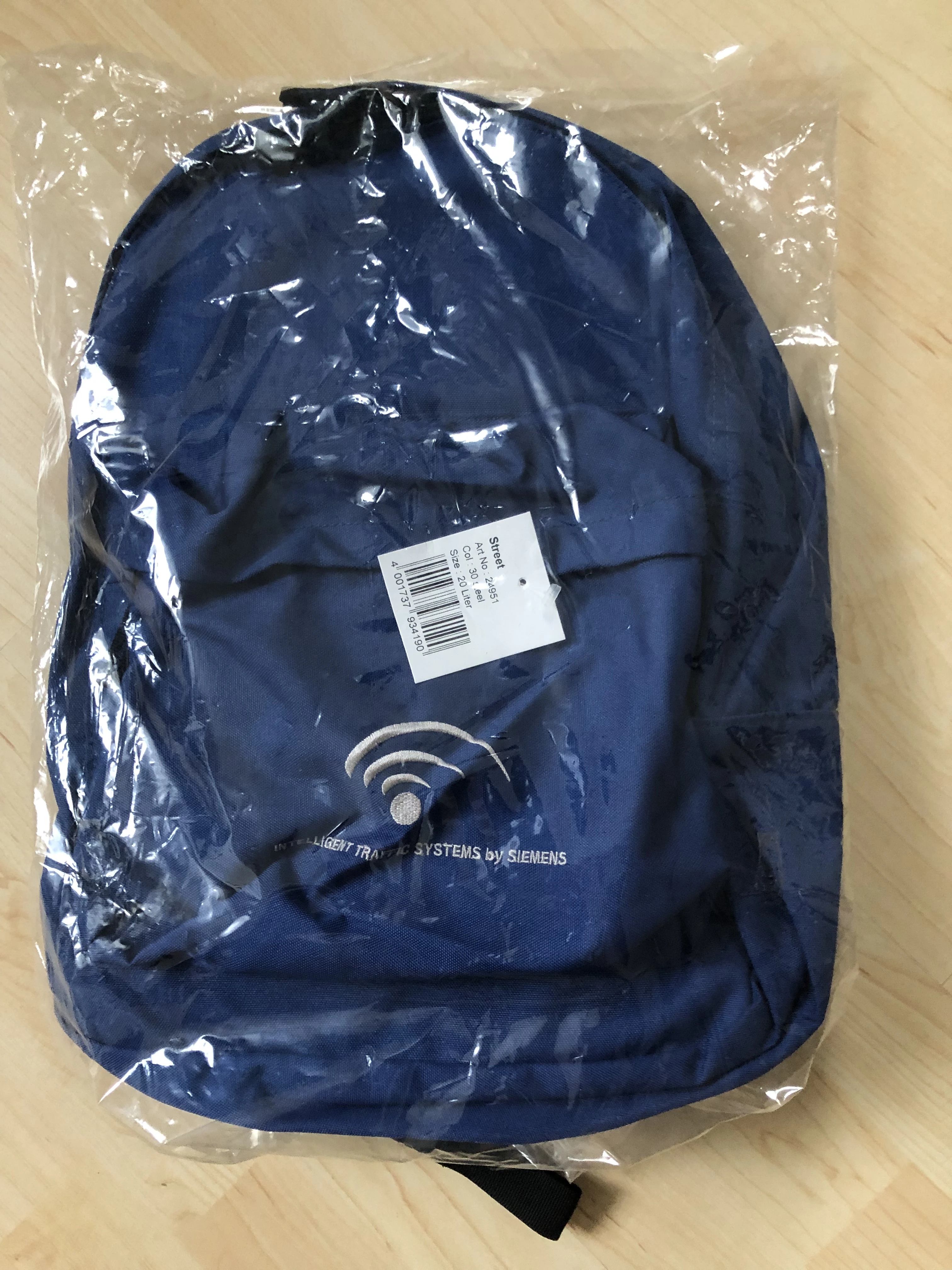 Hochwertiger Tagesrucksack -Neu-