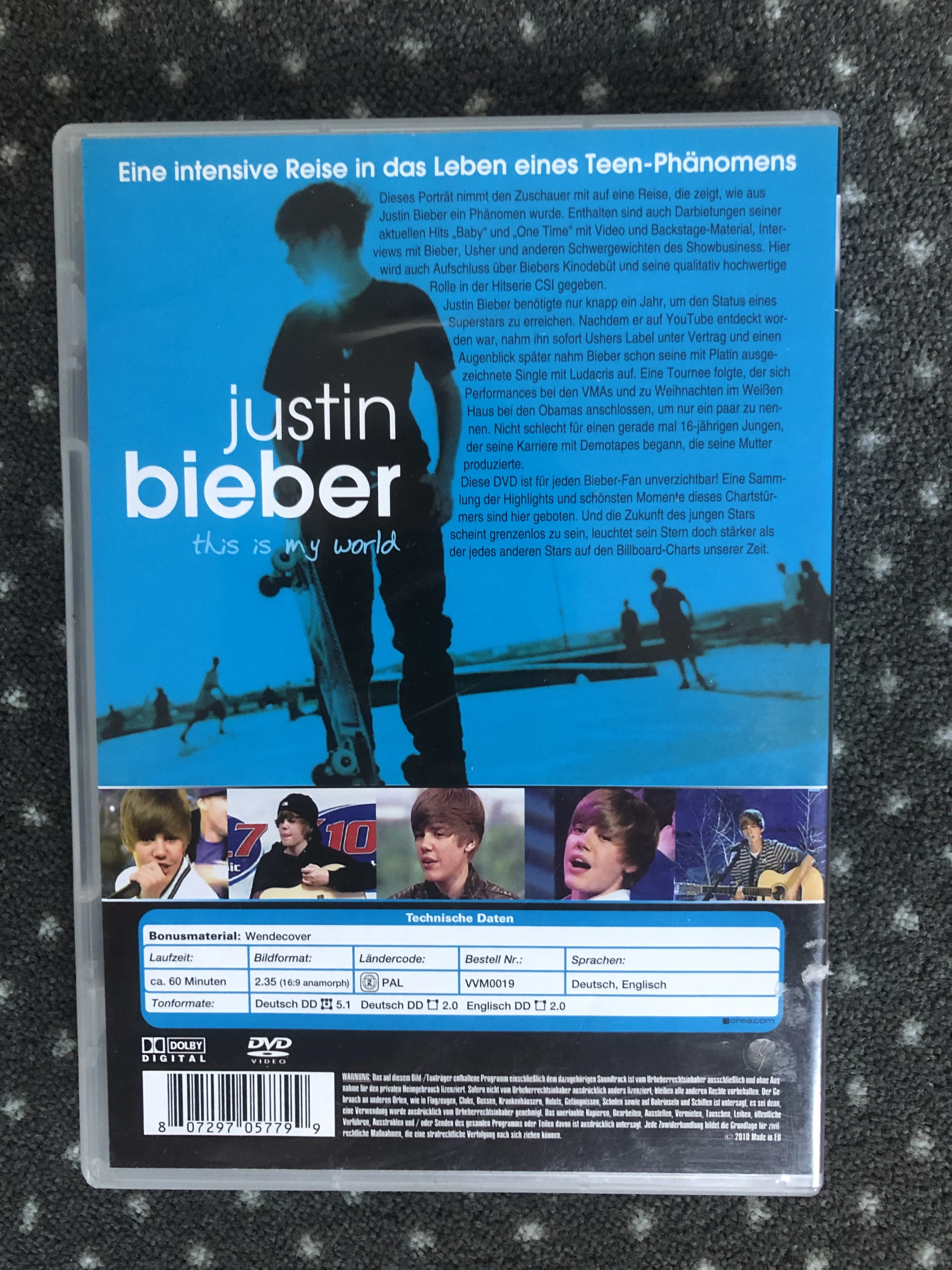 Justin Bieber: Never Say Never / This Is My World 