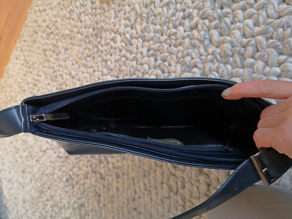 Handtasche