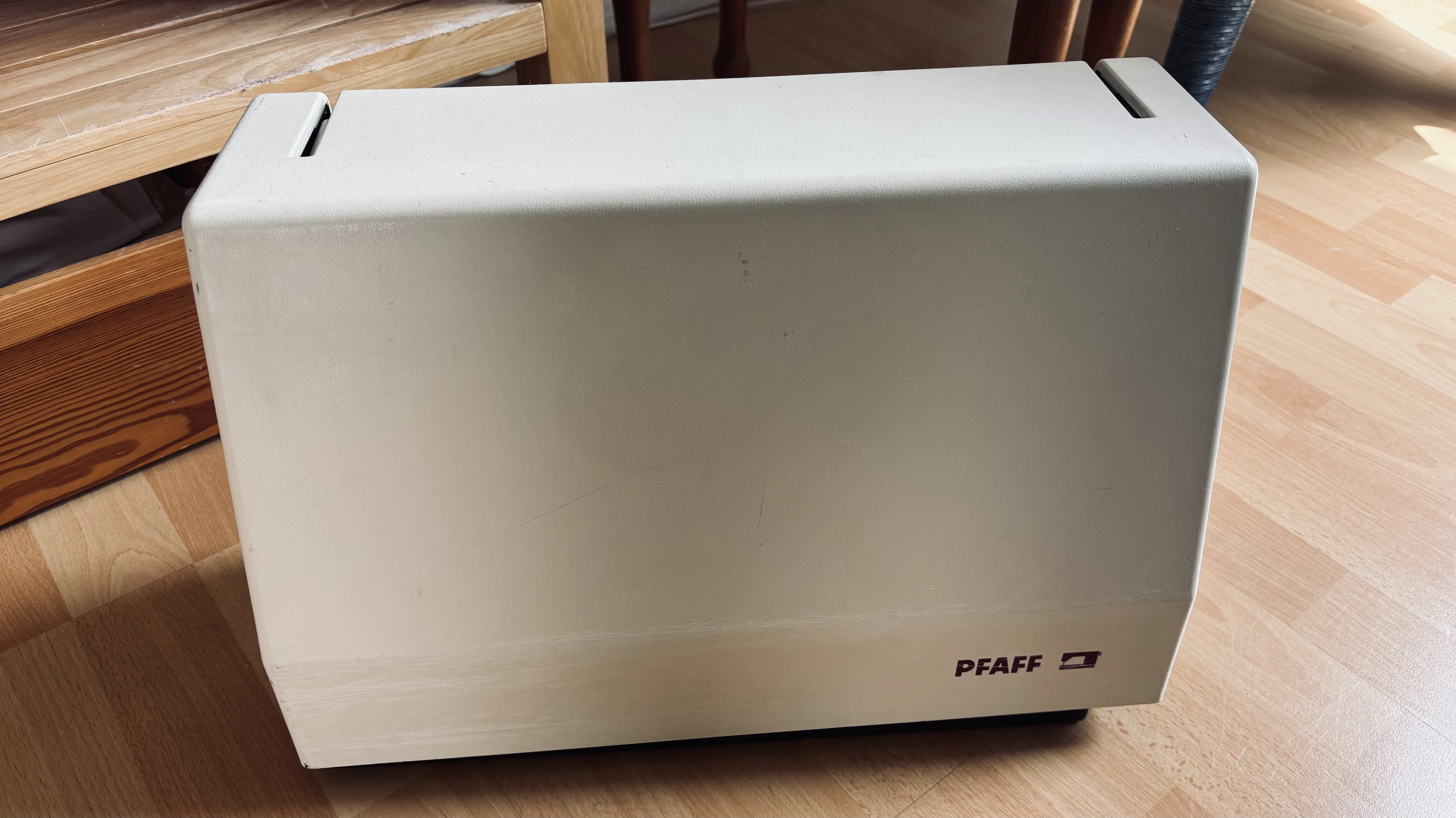 Pfaff Nähmaschine tipmatic 1035