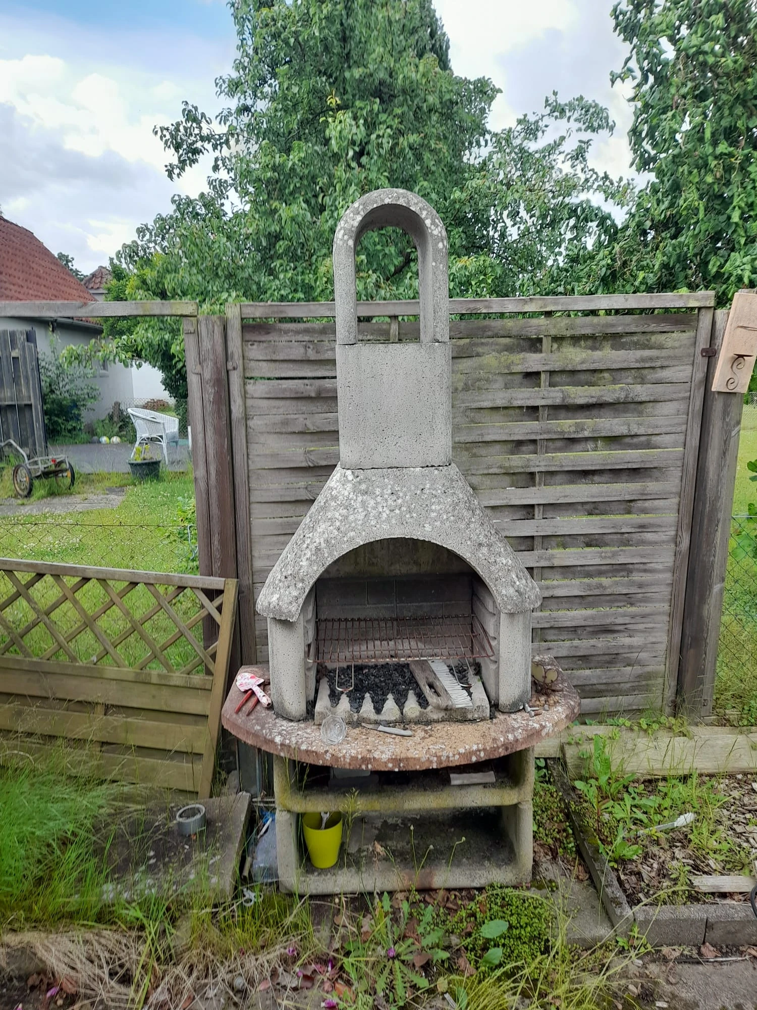 Gebrauchter Gartenkamin