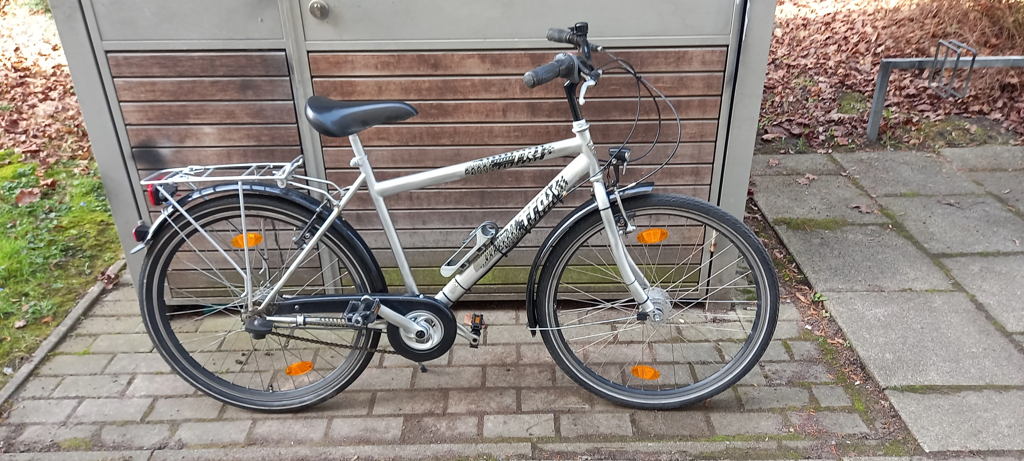 keine Beschreibung vorhanden