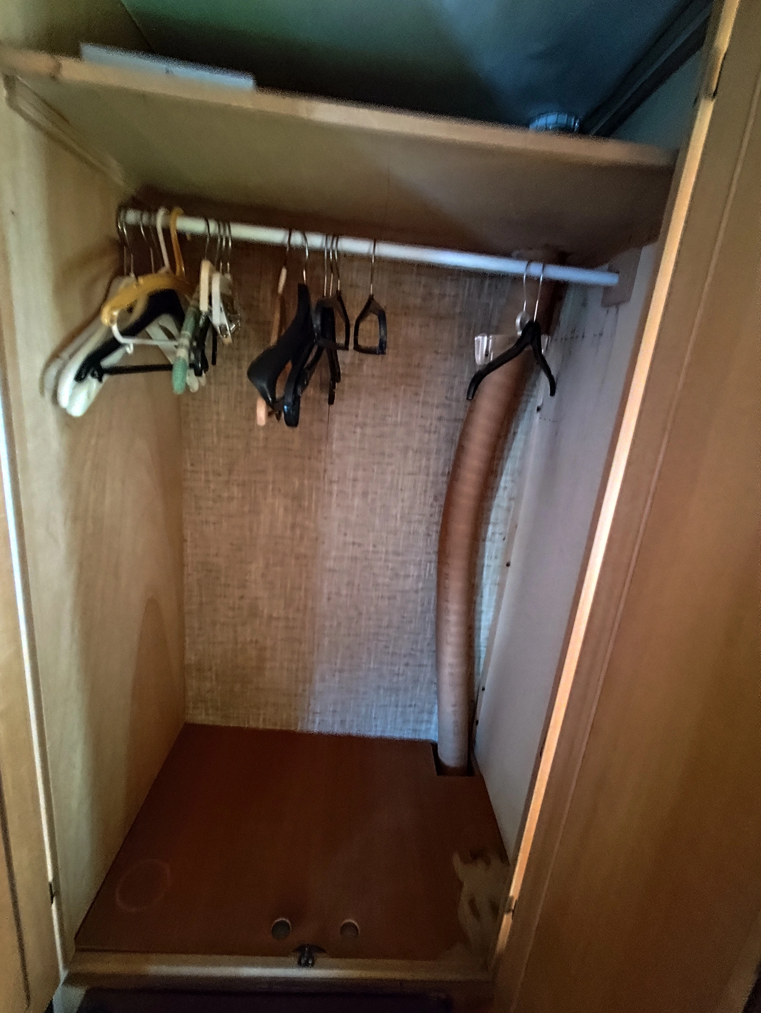 Schrank 