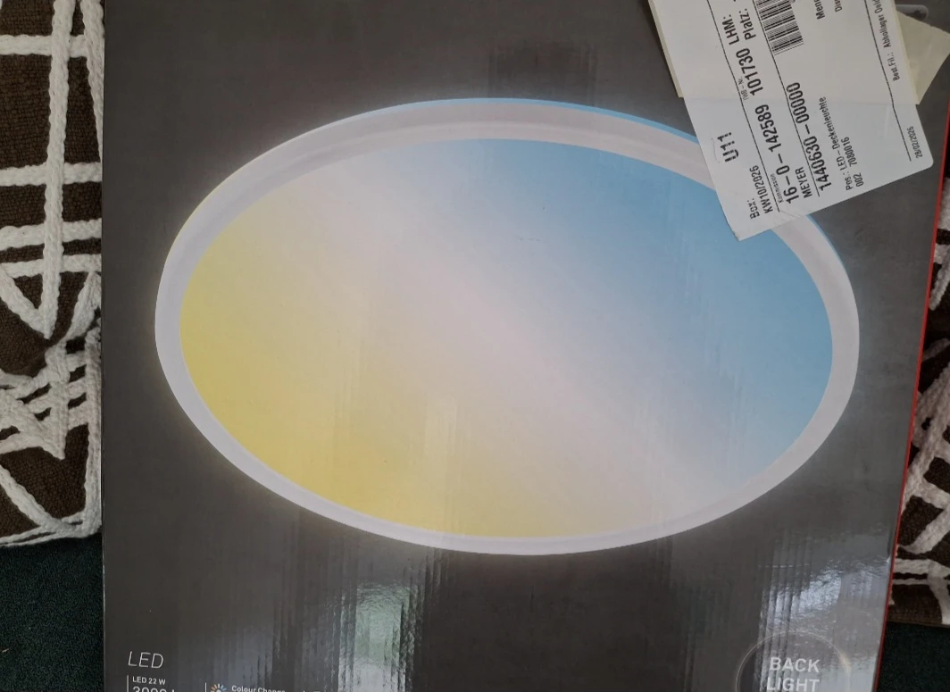 Lampen, neu und original verpackt 