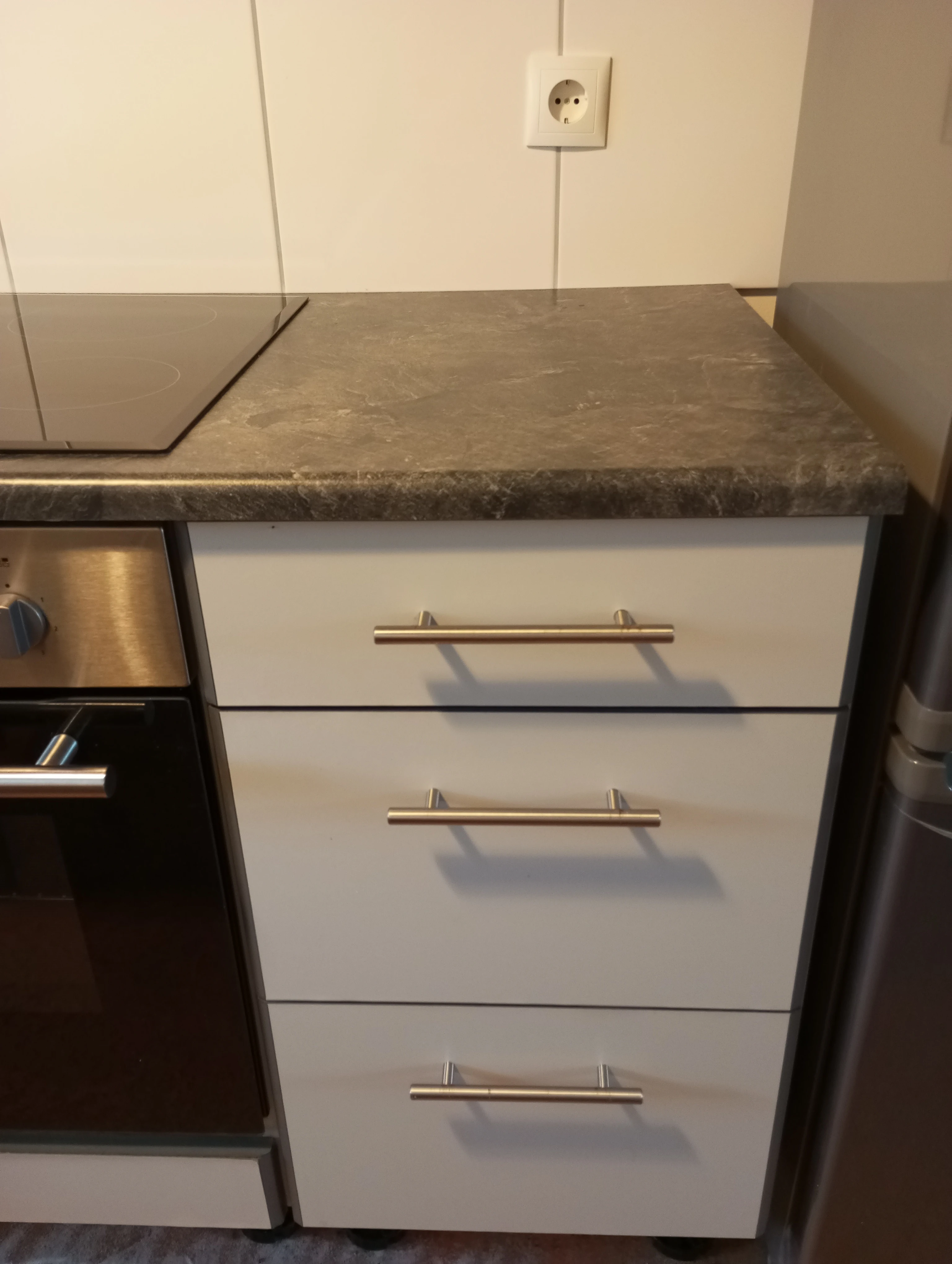 Schubladenschrank