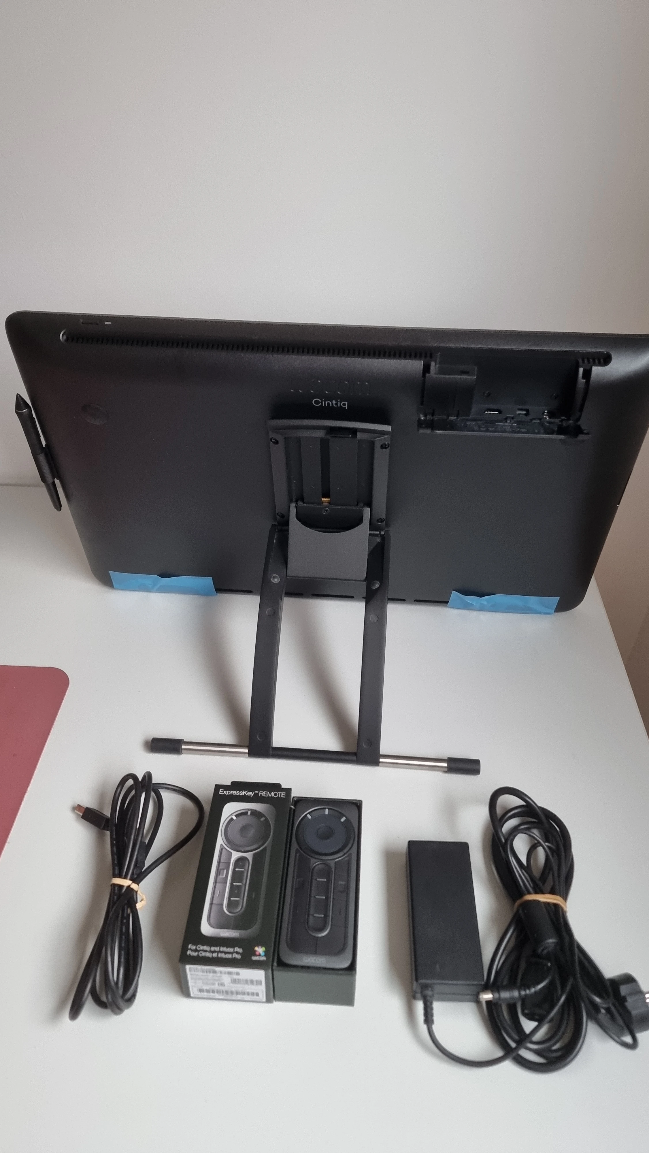 WACOM-2