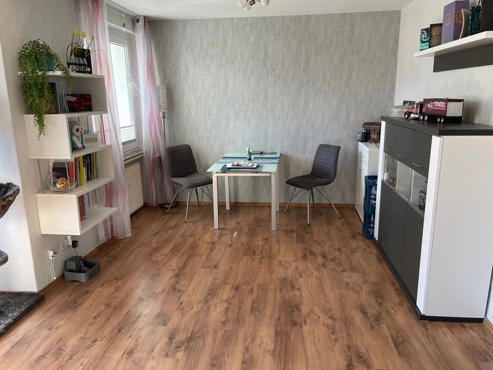 Wohn-/Esszimmer 