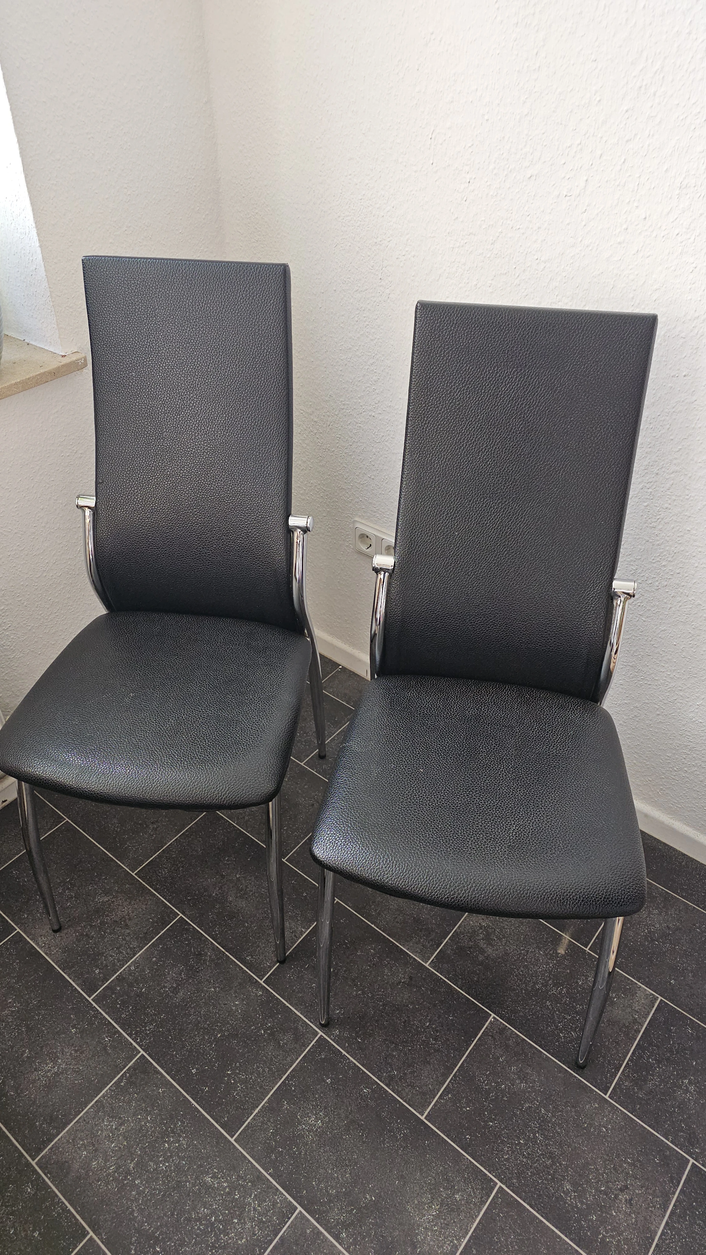 ​2x Küchenstühle / Esszimmerstühle schwarz 