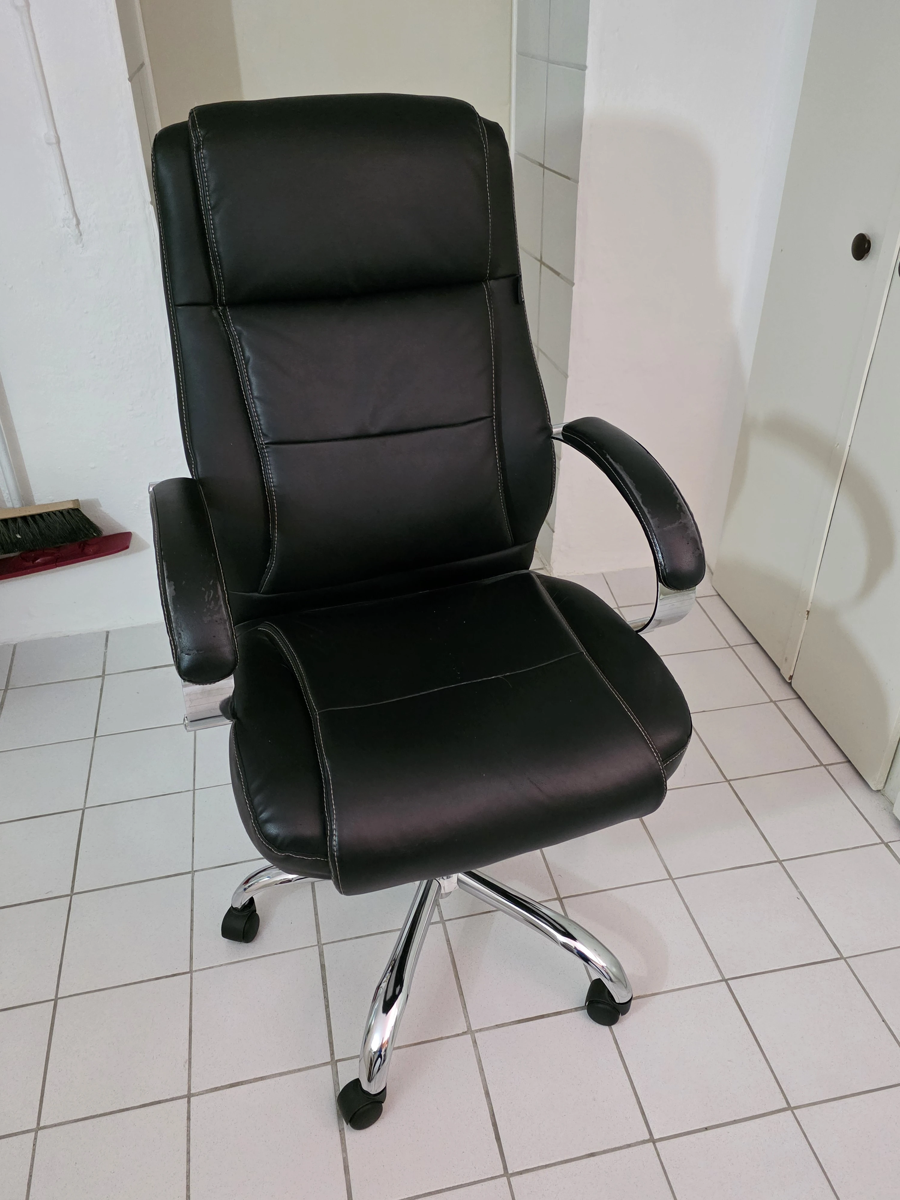 Bürodrehstuhl