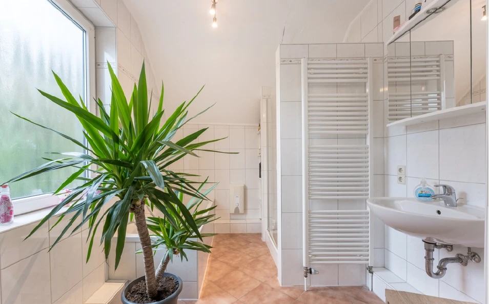 Modernes Badezimmer 