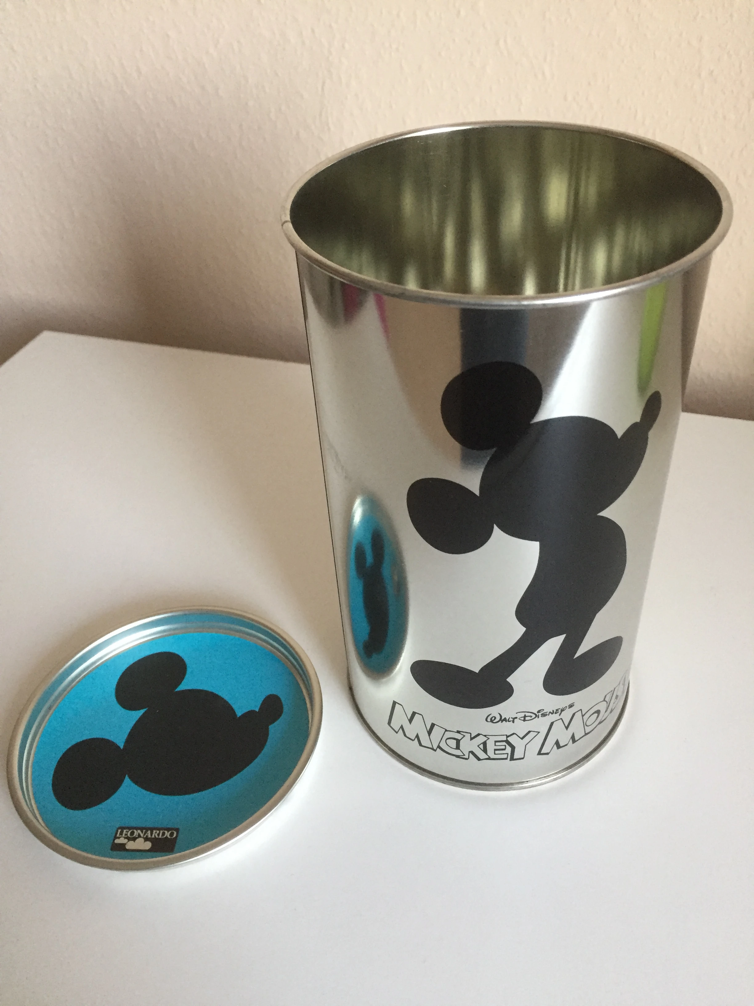 Mickey Mouse Dose von Leonardo 
