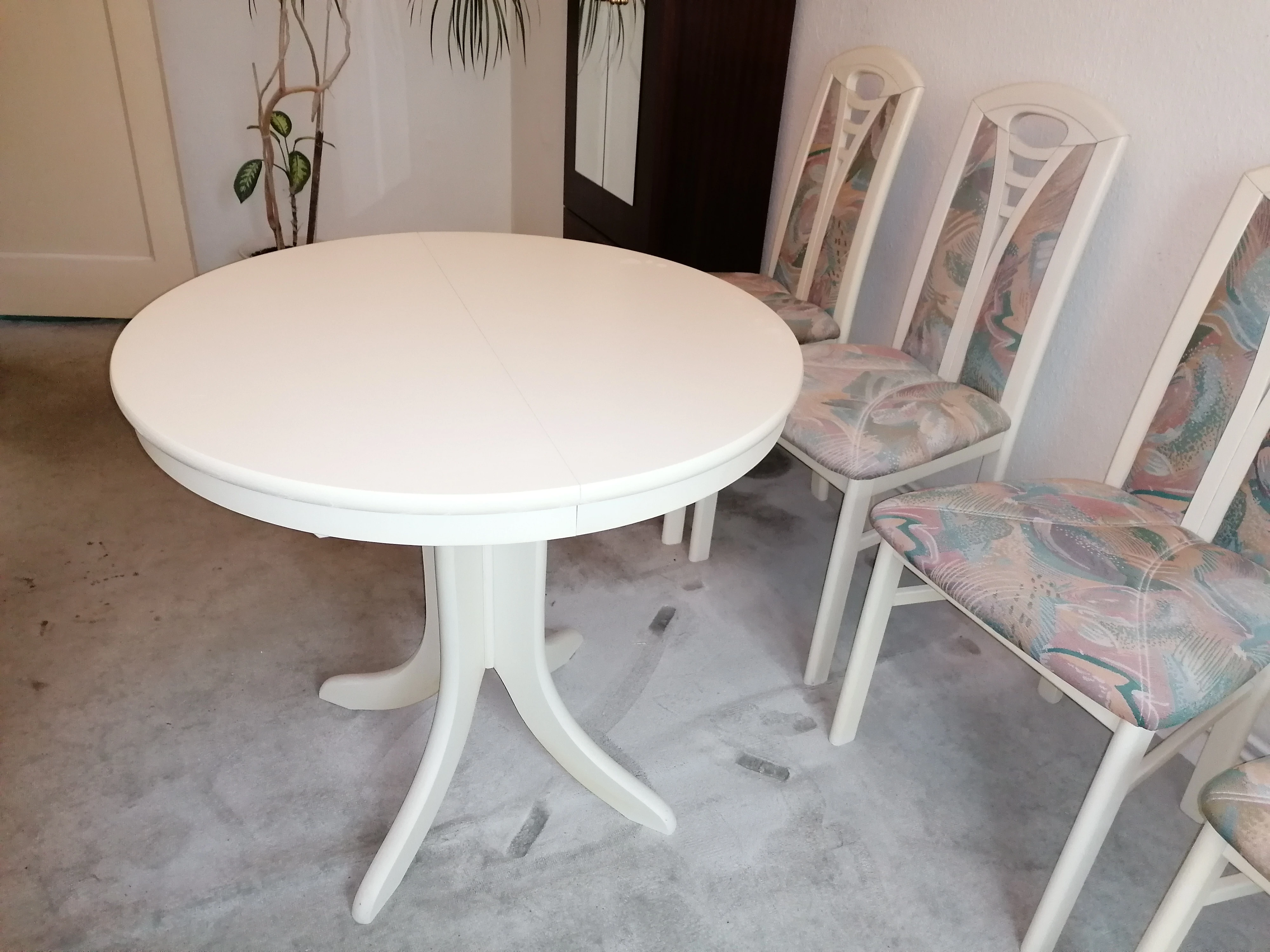 Tisch 80 cm