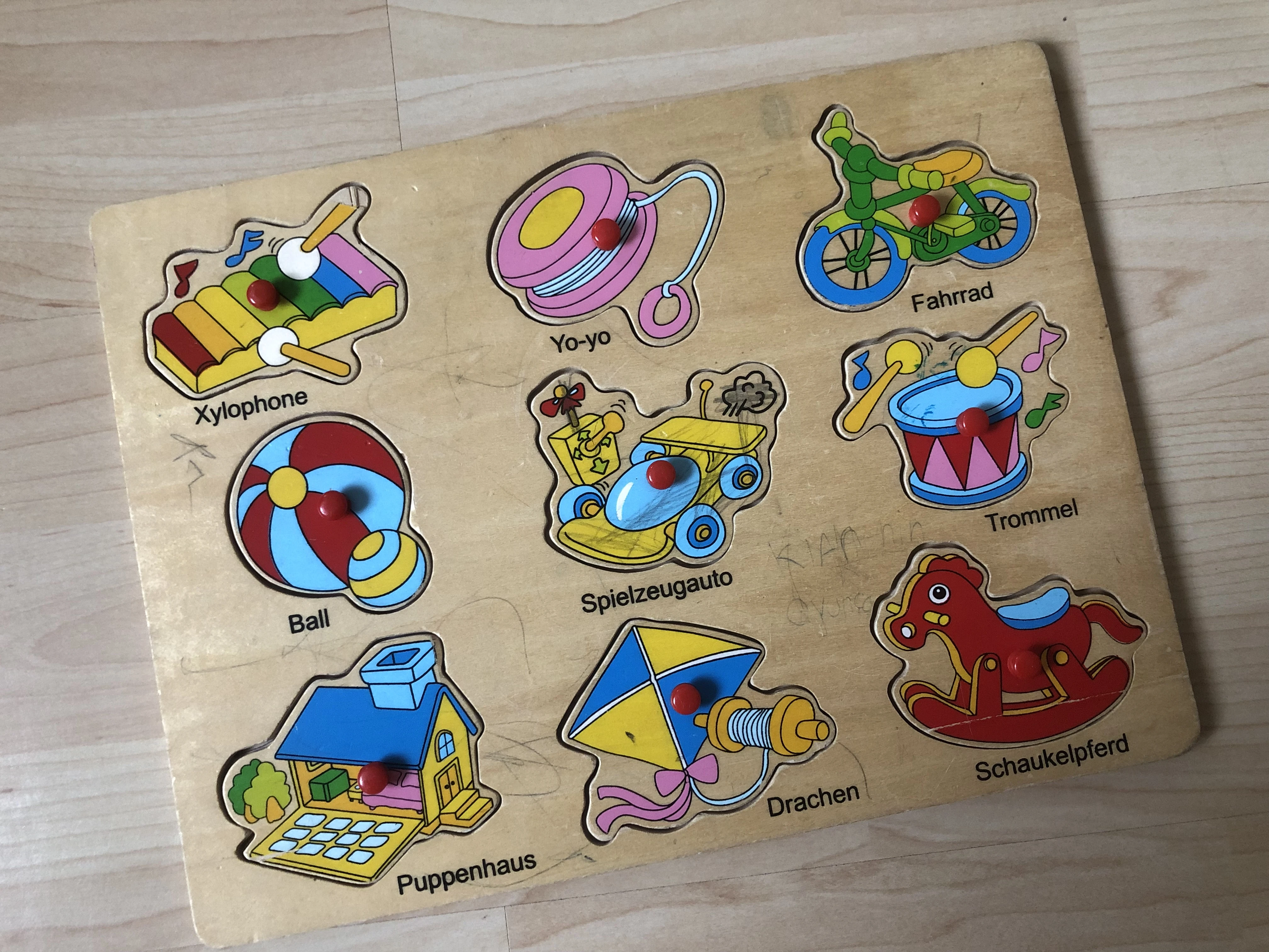 Pädagogische Holzpuzzles, Handgreifbrett