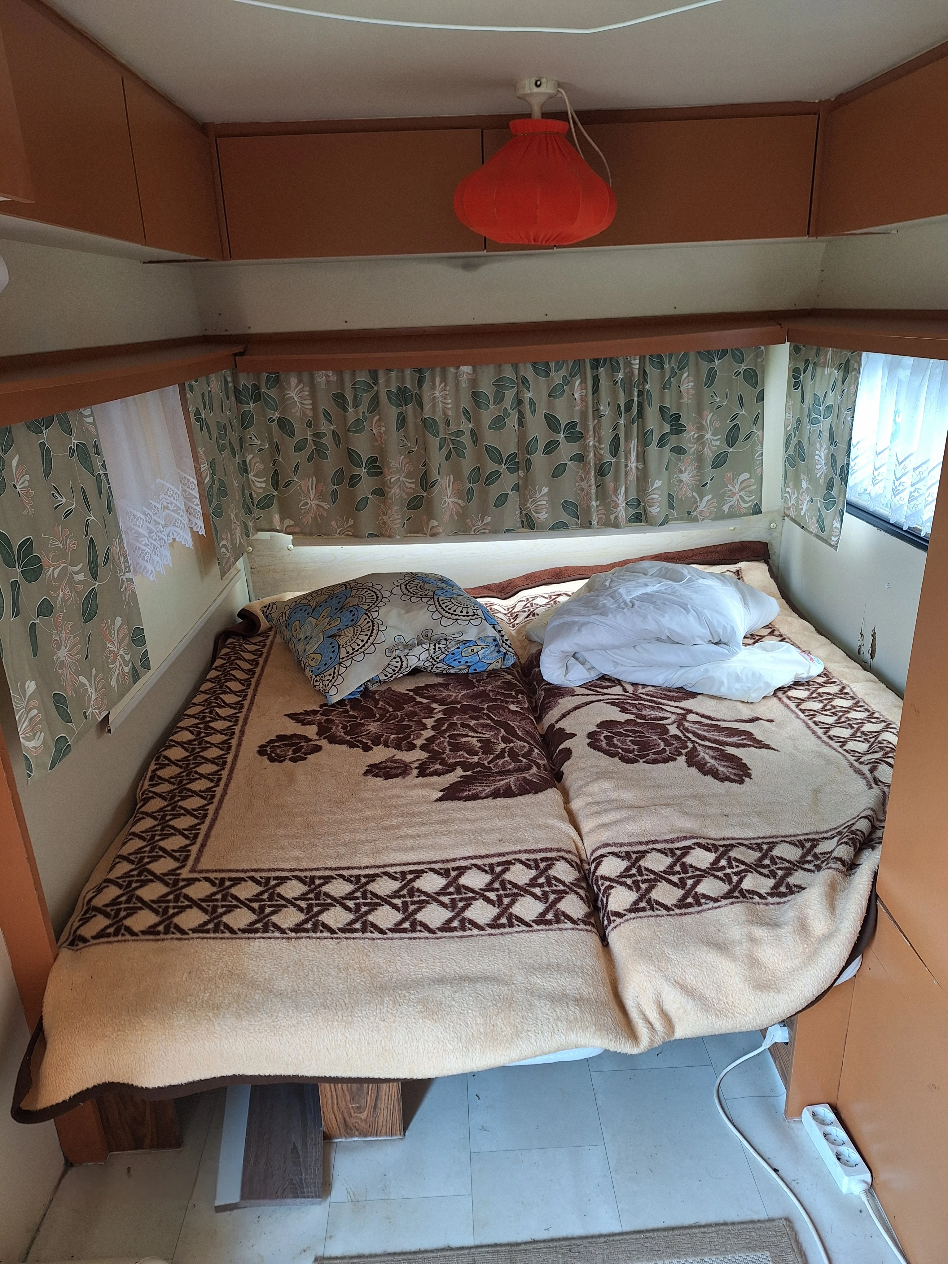 Schlafzimmer 2