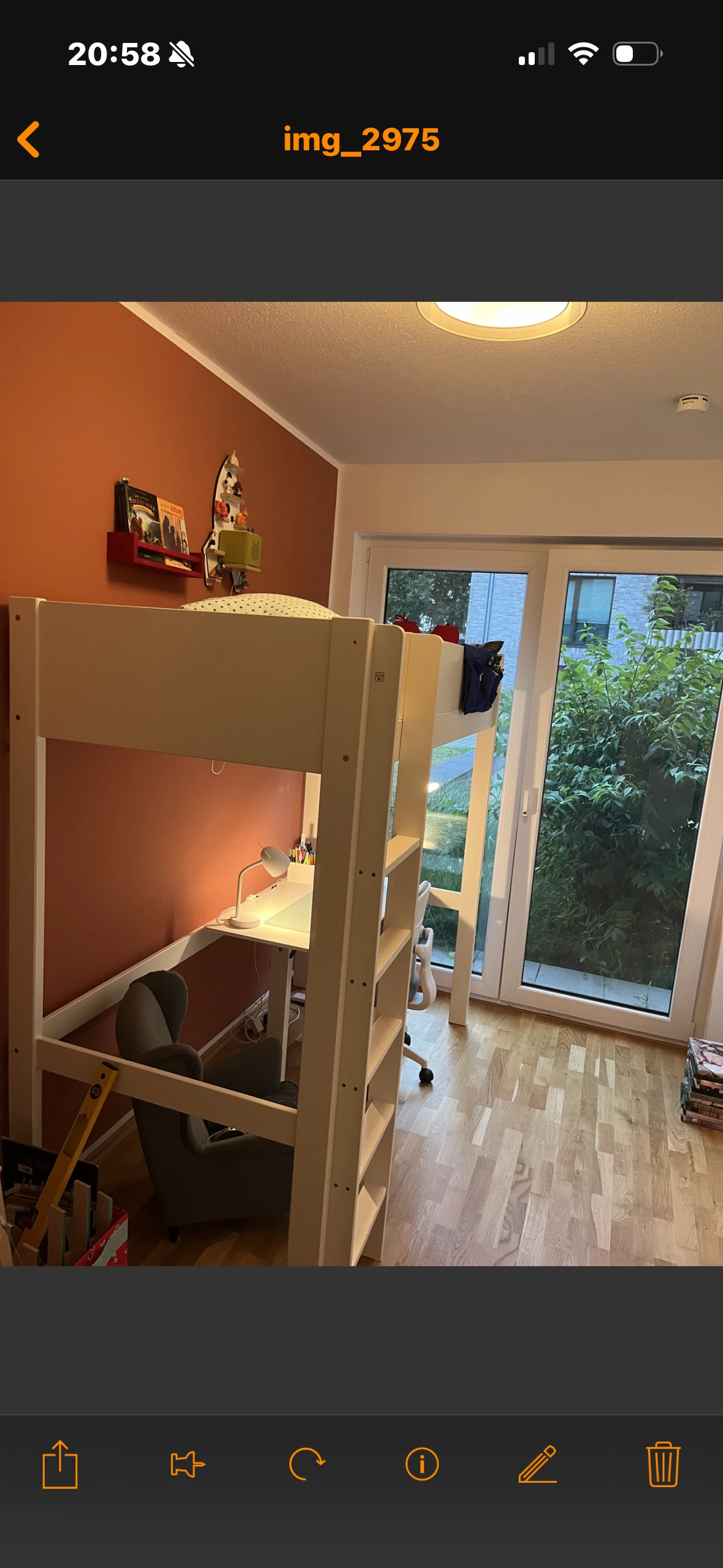 Hochbett seitlich