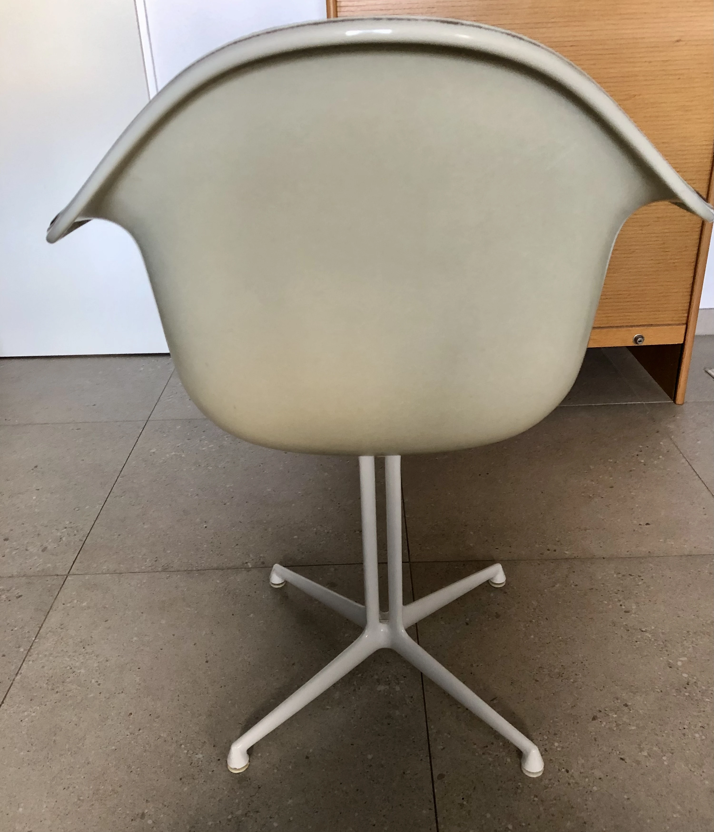 Eames LaFonda Vitra