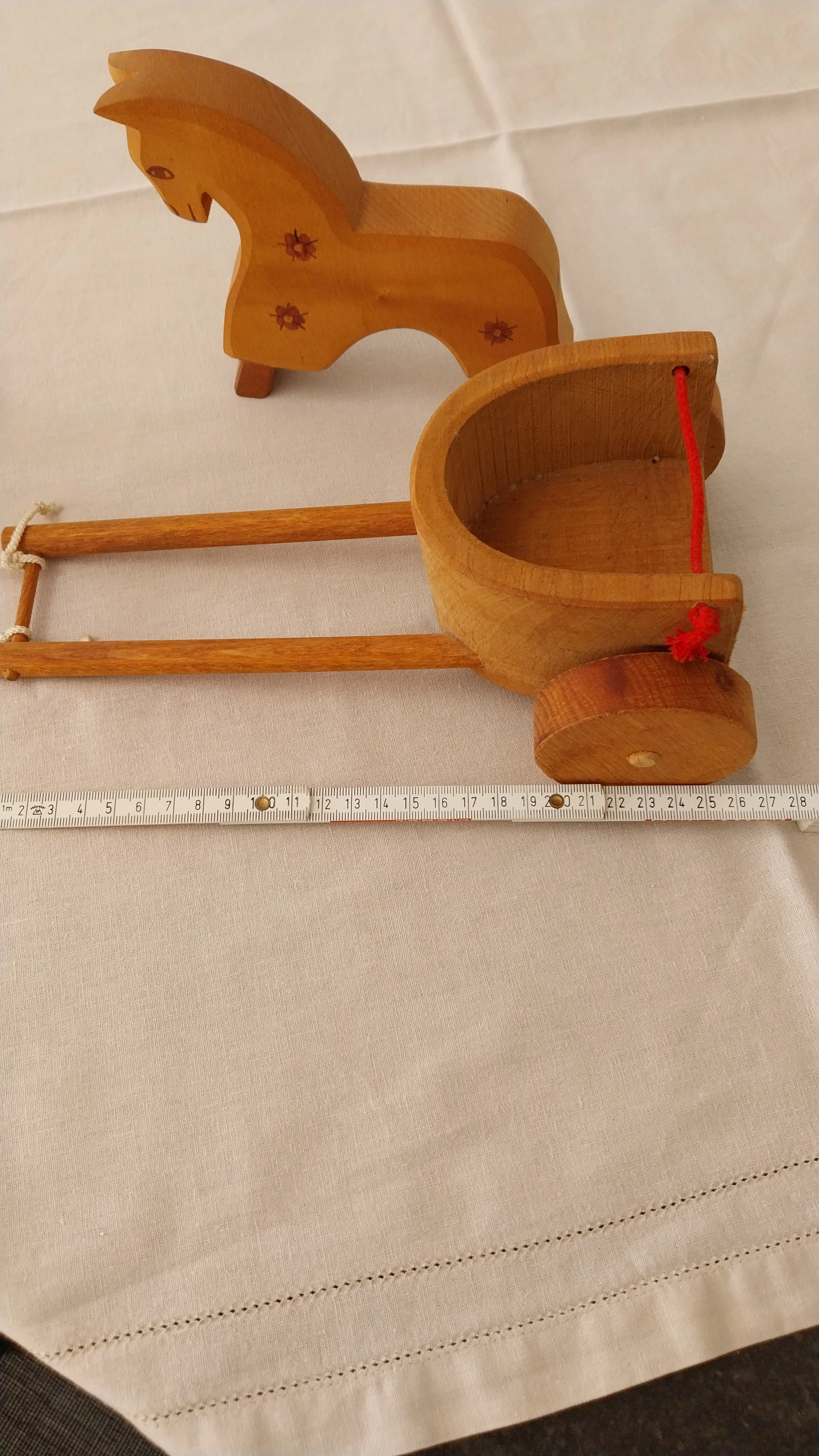 Holzspielzeug Pferde mit Wagen 