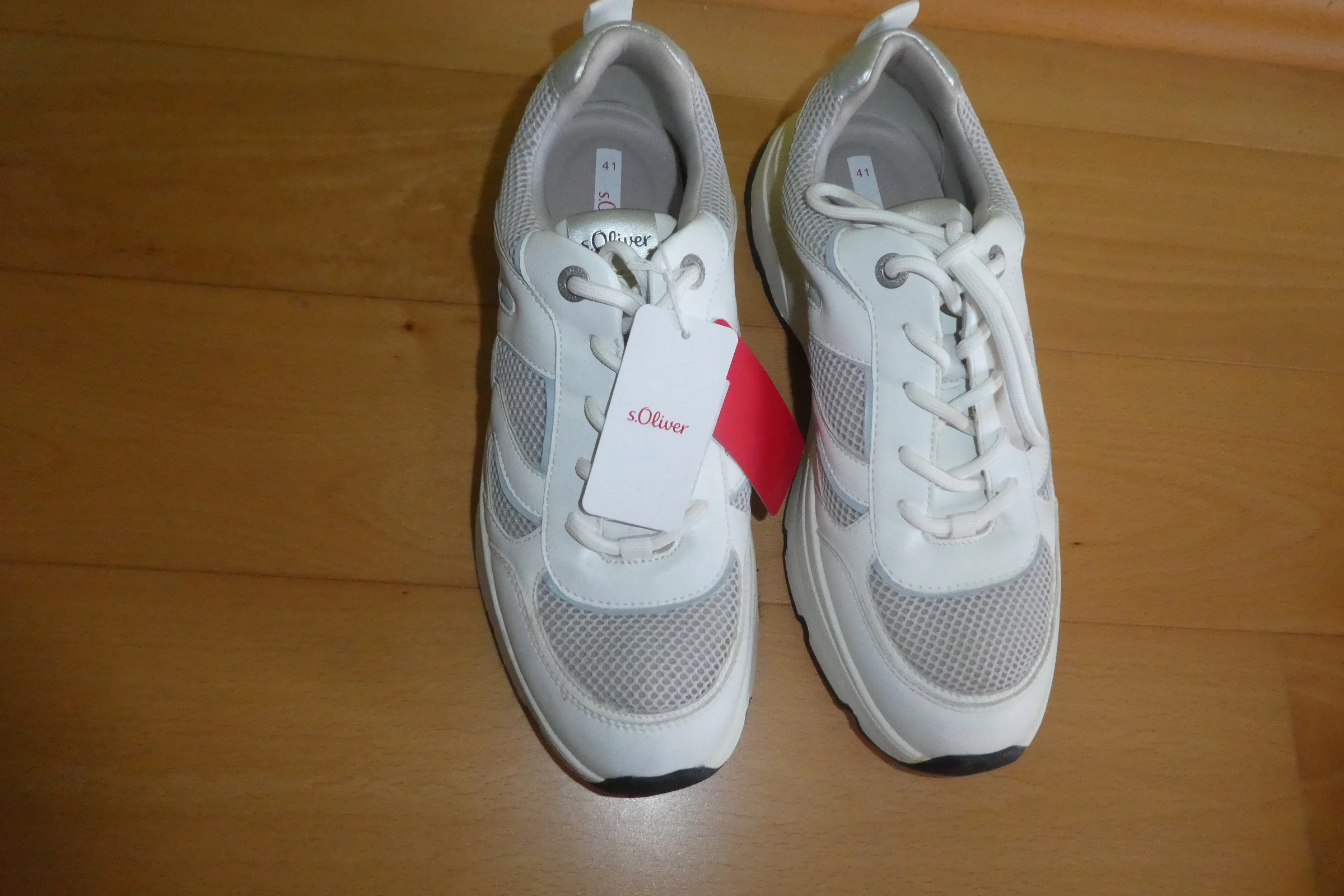 Sneaker