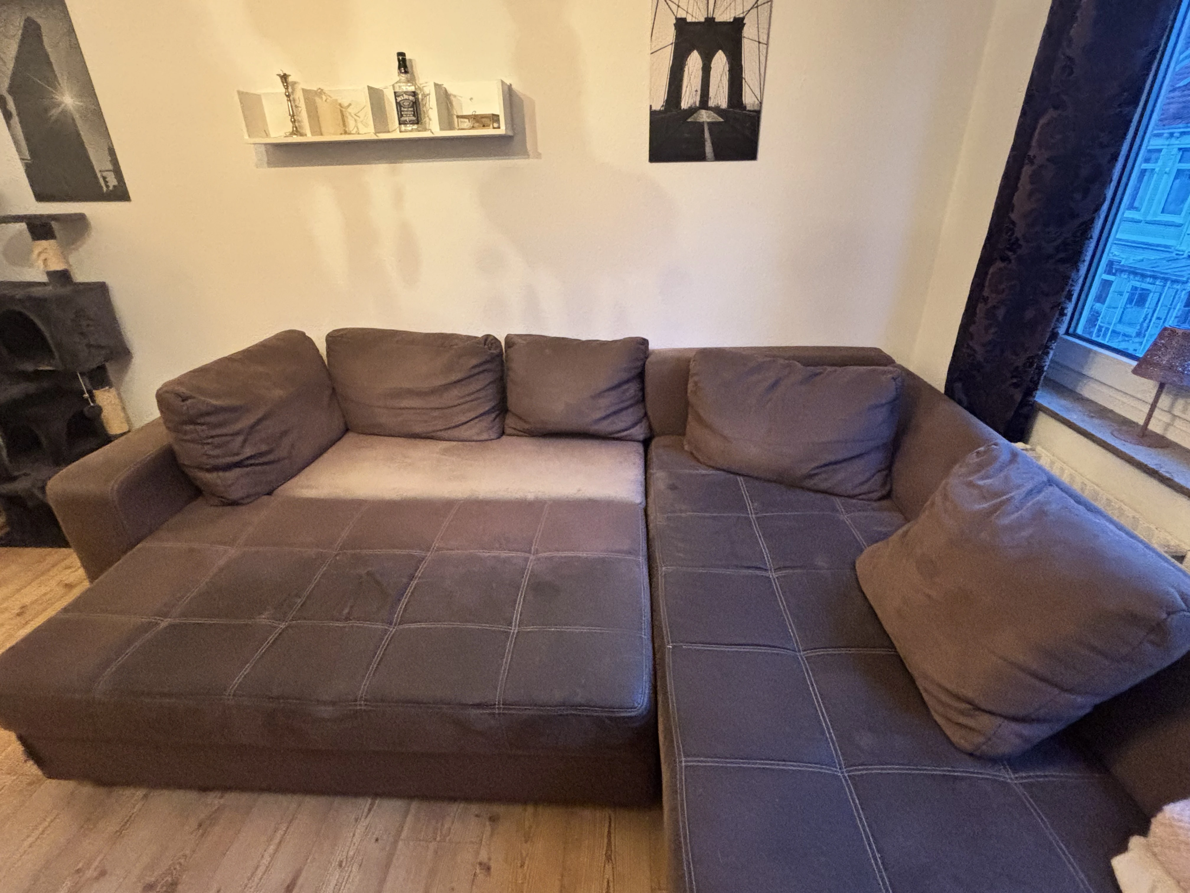Sofa heraus geklappt