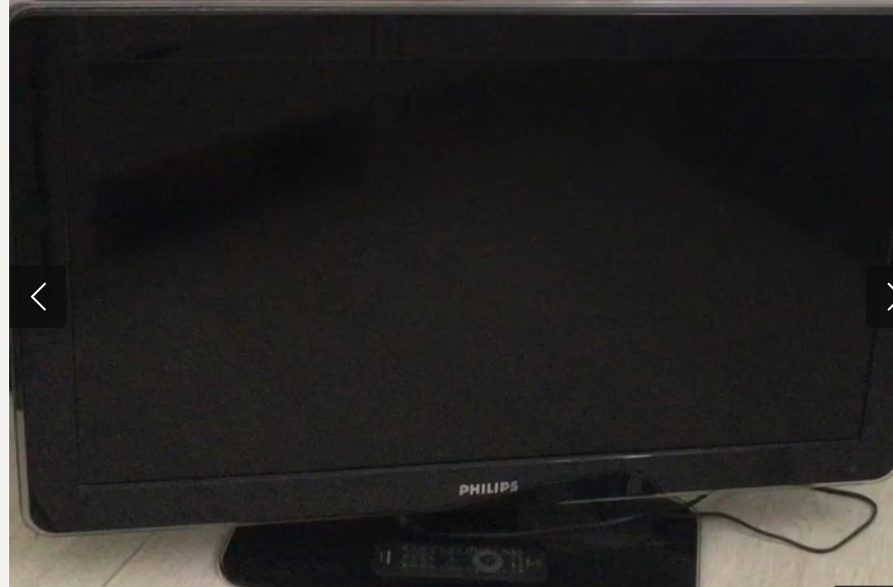 Vorderansicht des Philips Fernsehers.