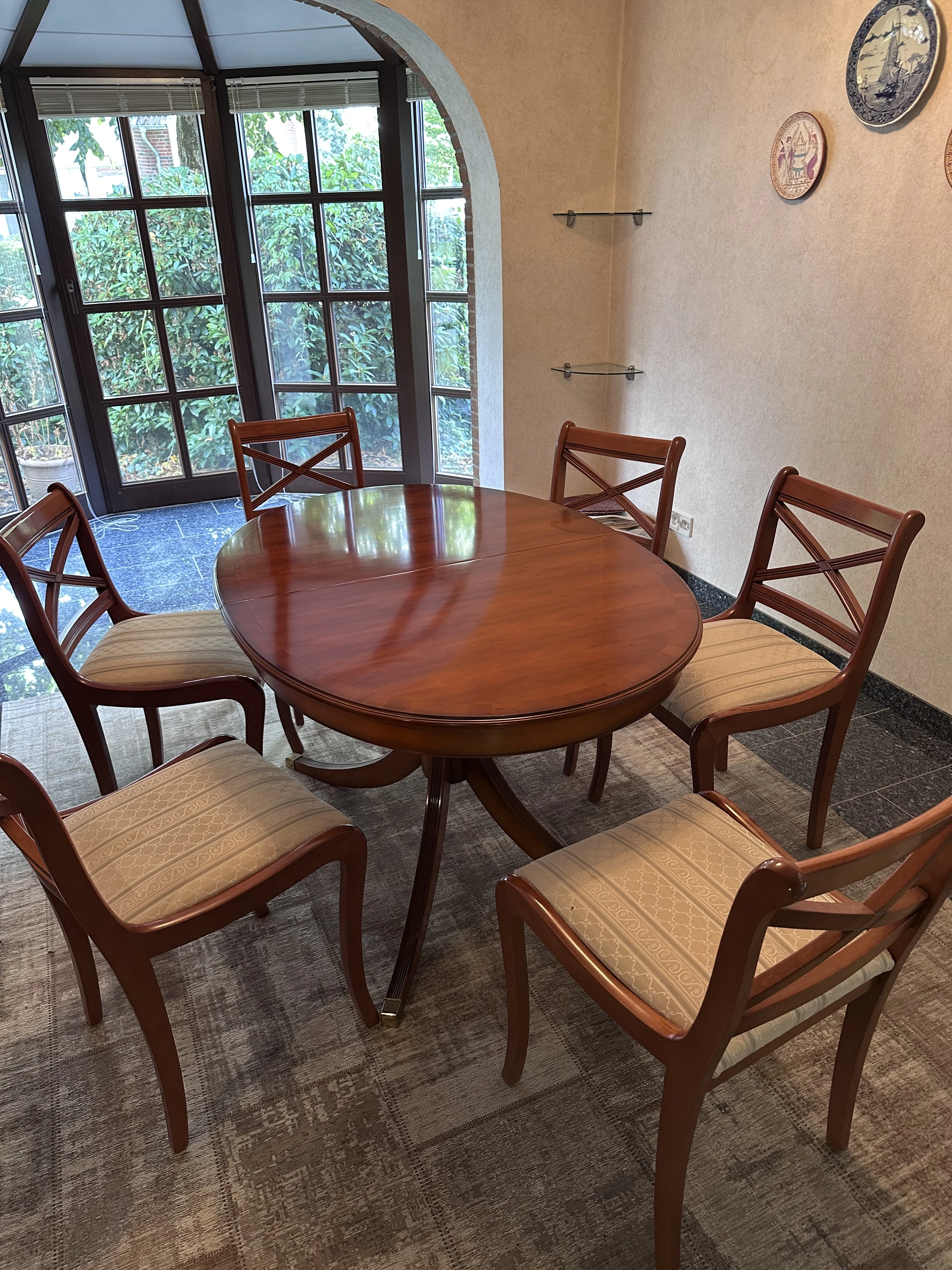 Komplette Sitzgruppe