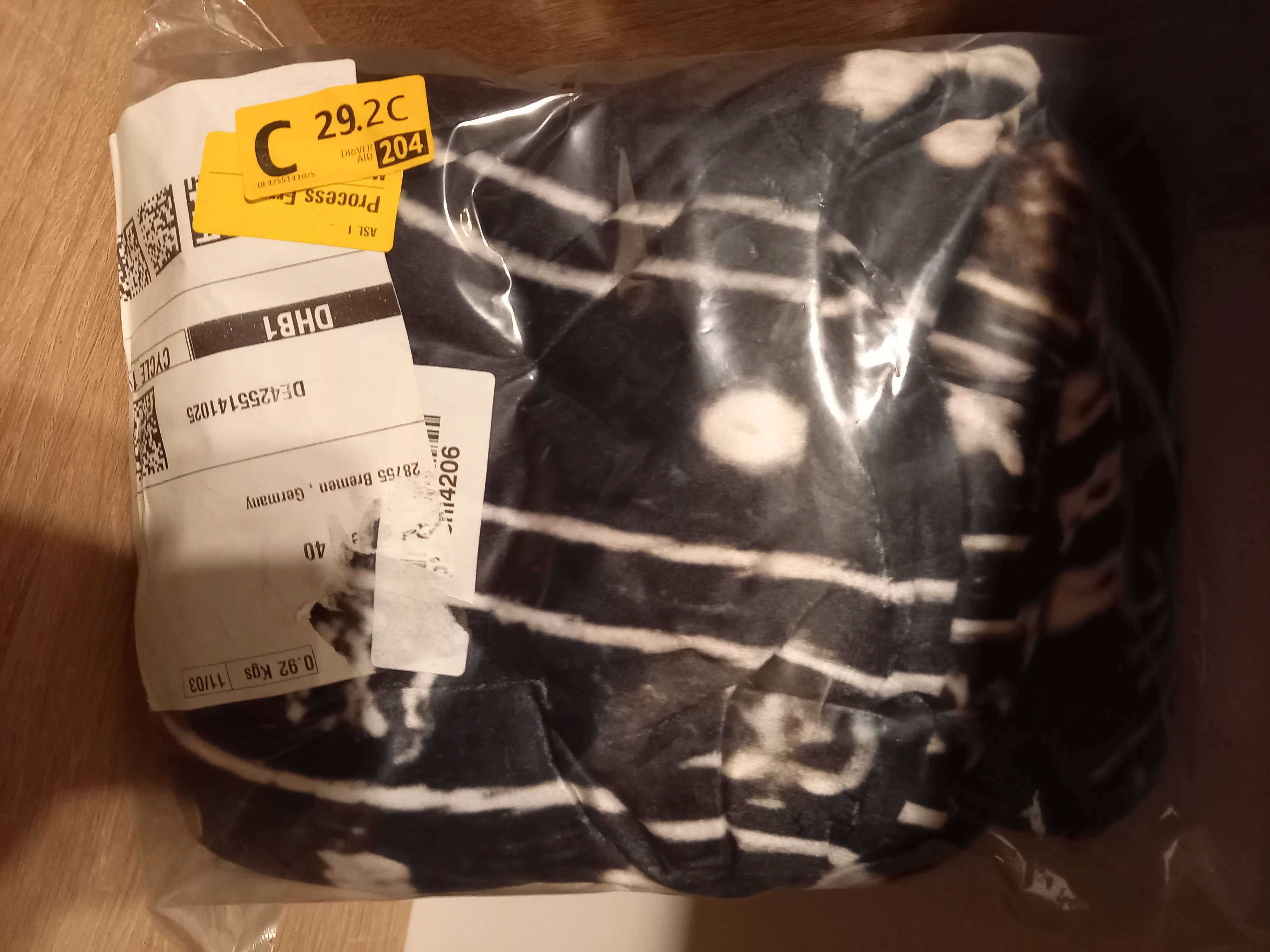Decke original verpackt