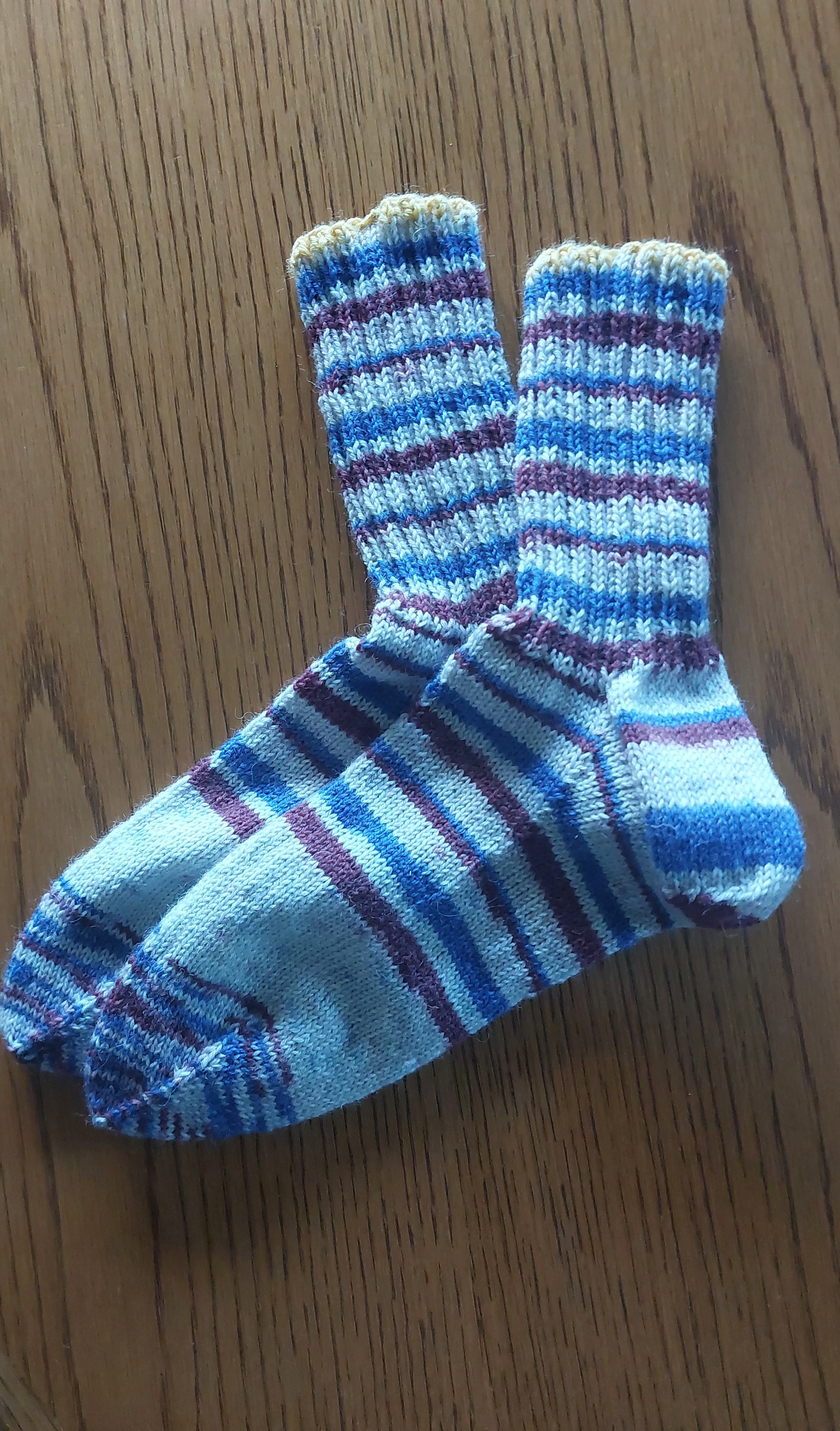Wollsocken selbst gestrickt 