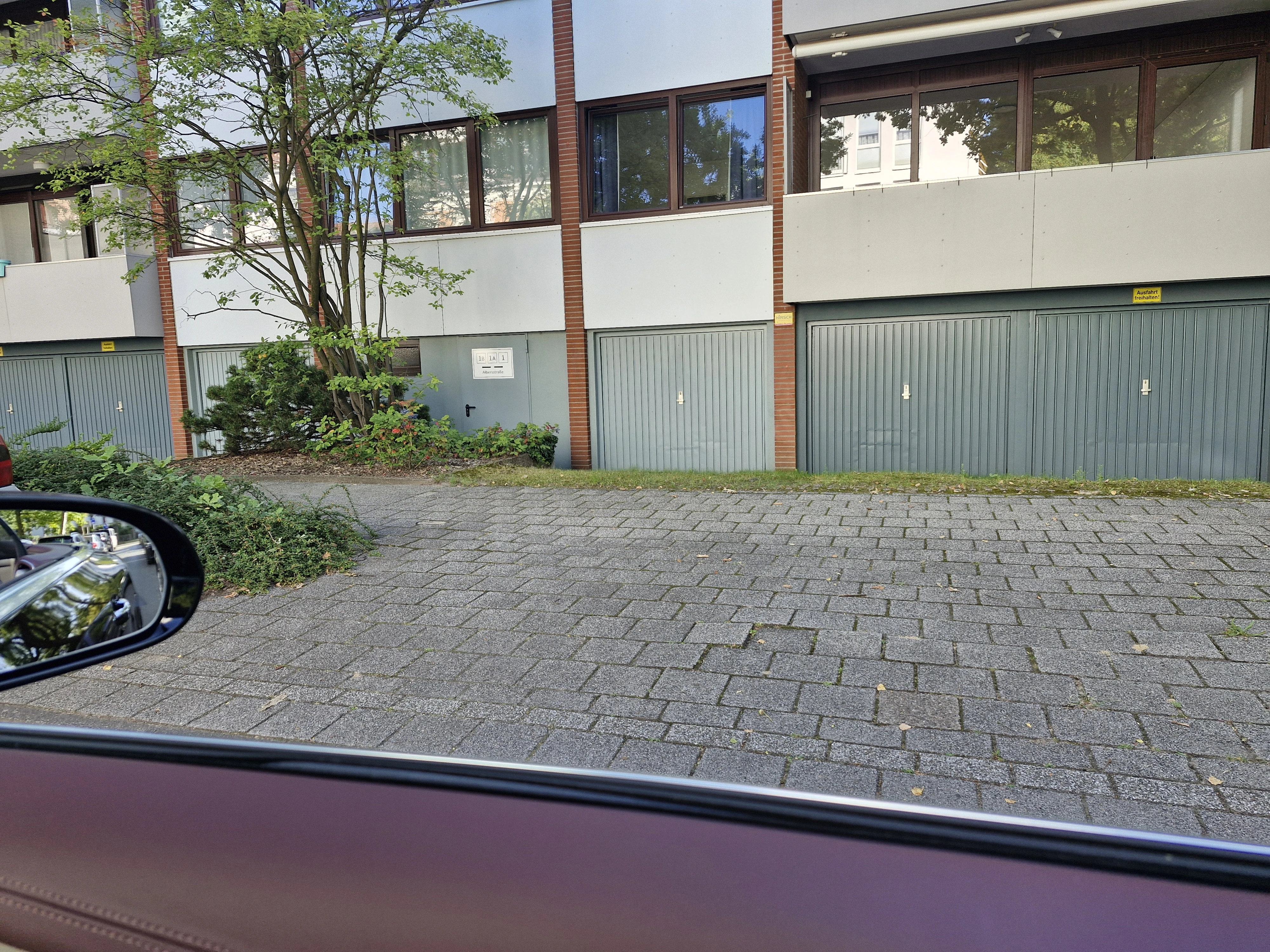 Garagen