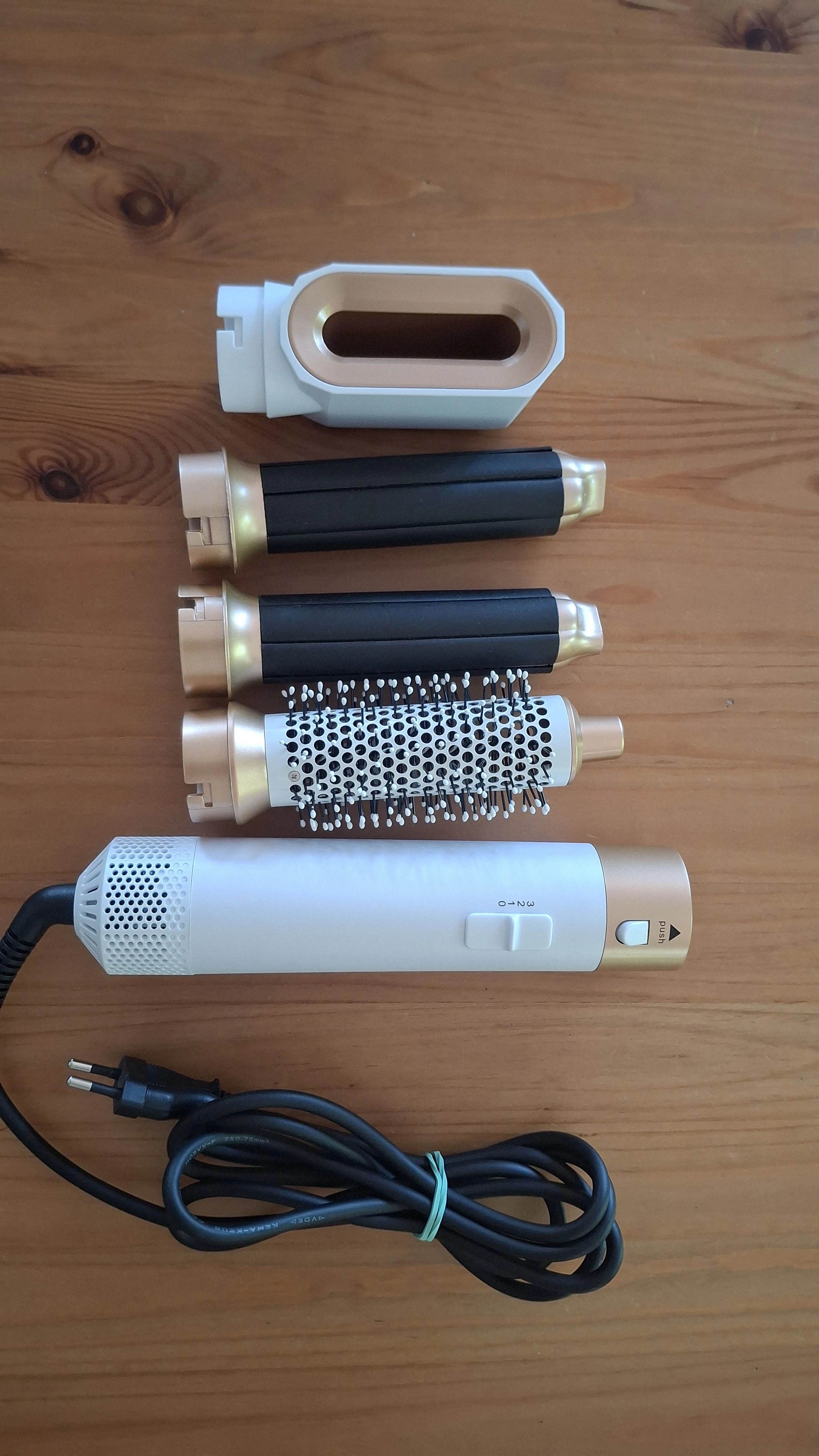 Lockenstyler mit rechts und links Drehung