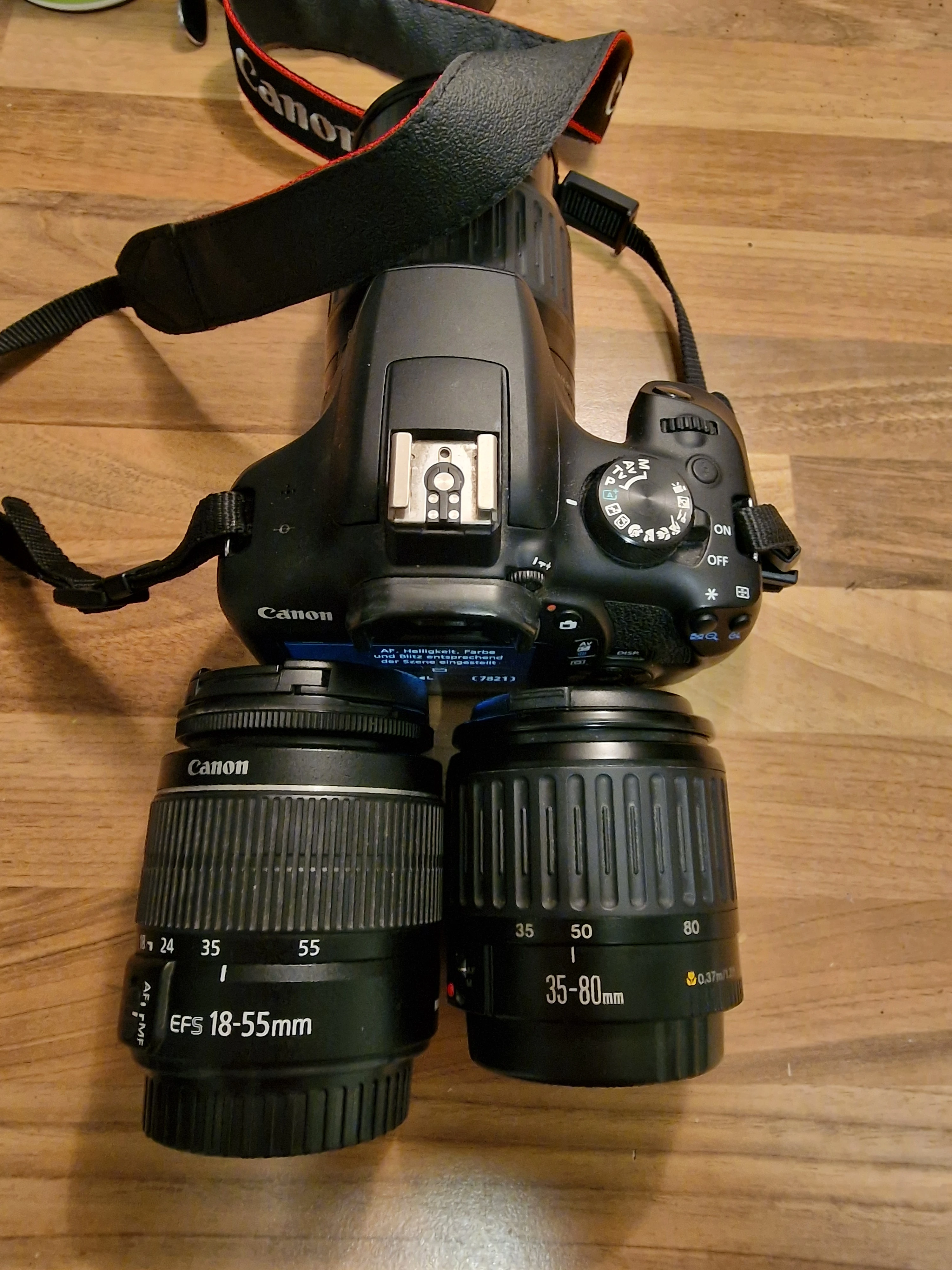 Canon 1300d 